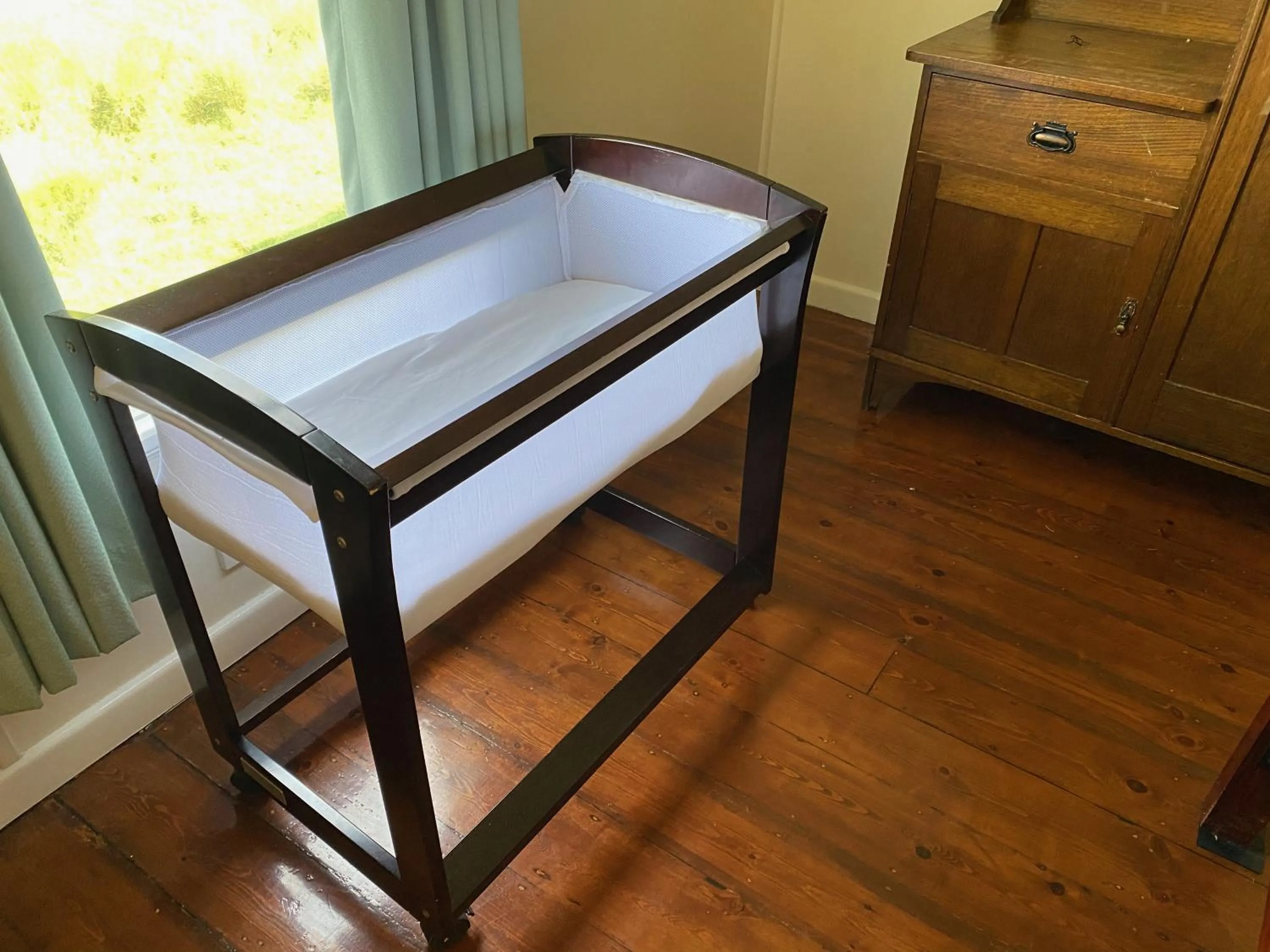 Bedroom, Bed in Seacroft Estate