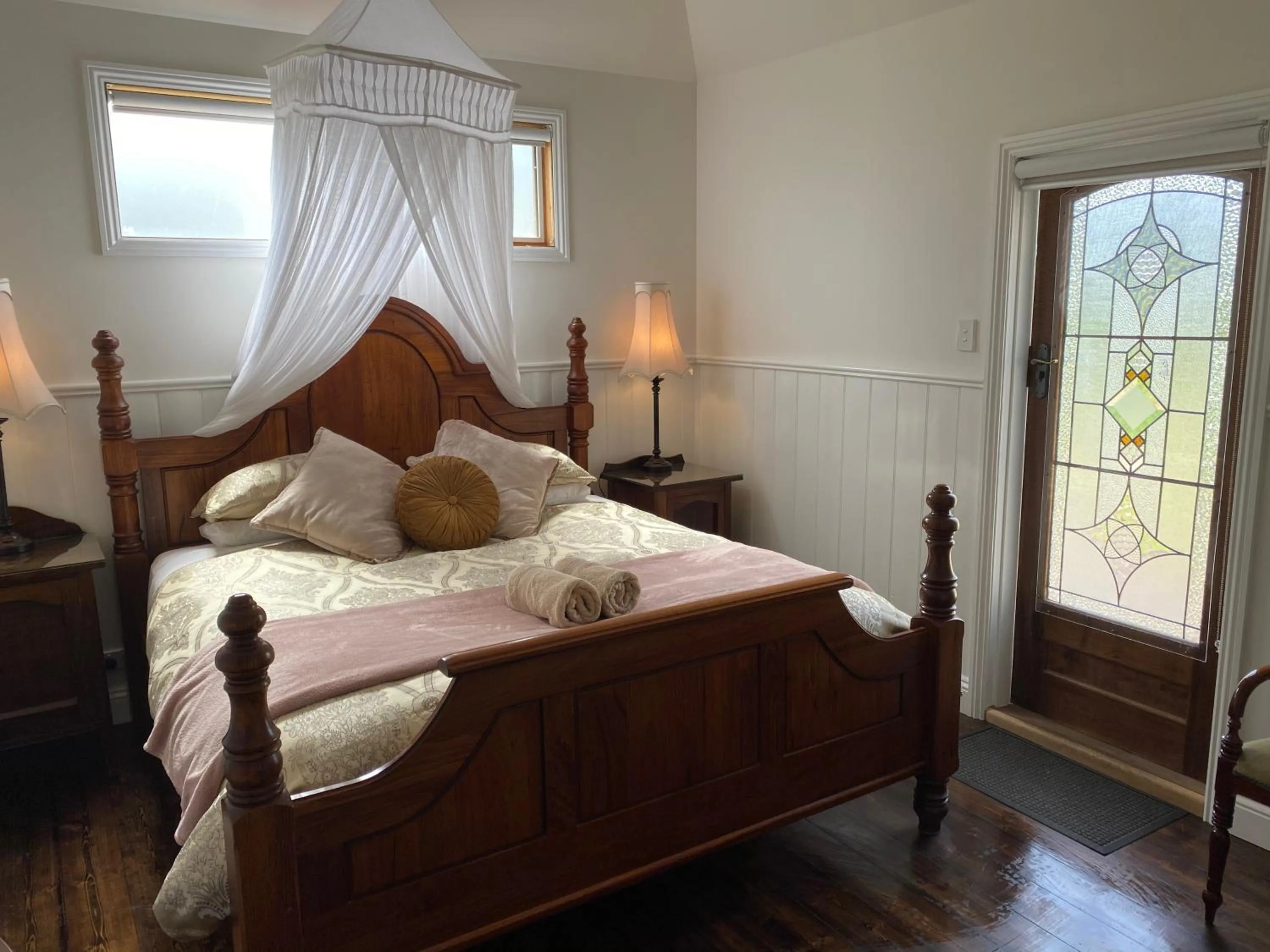 Bedroom, Bed in Seacroft Estate