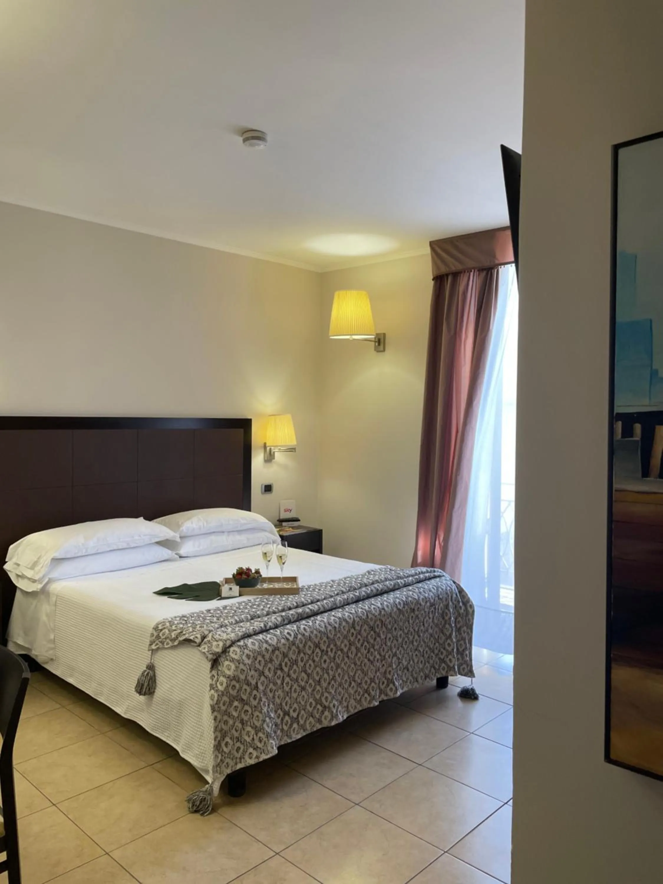 Bed in Cassisi Hotel