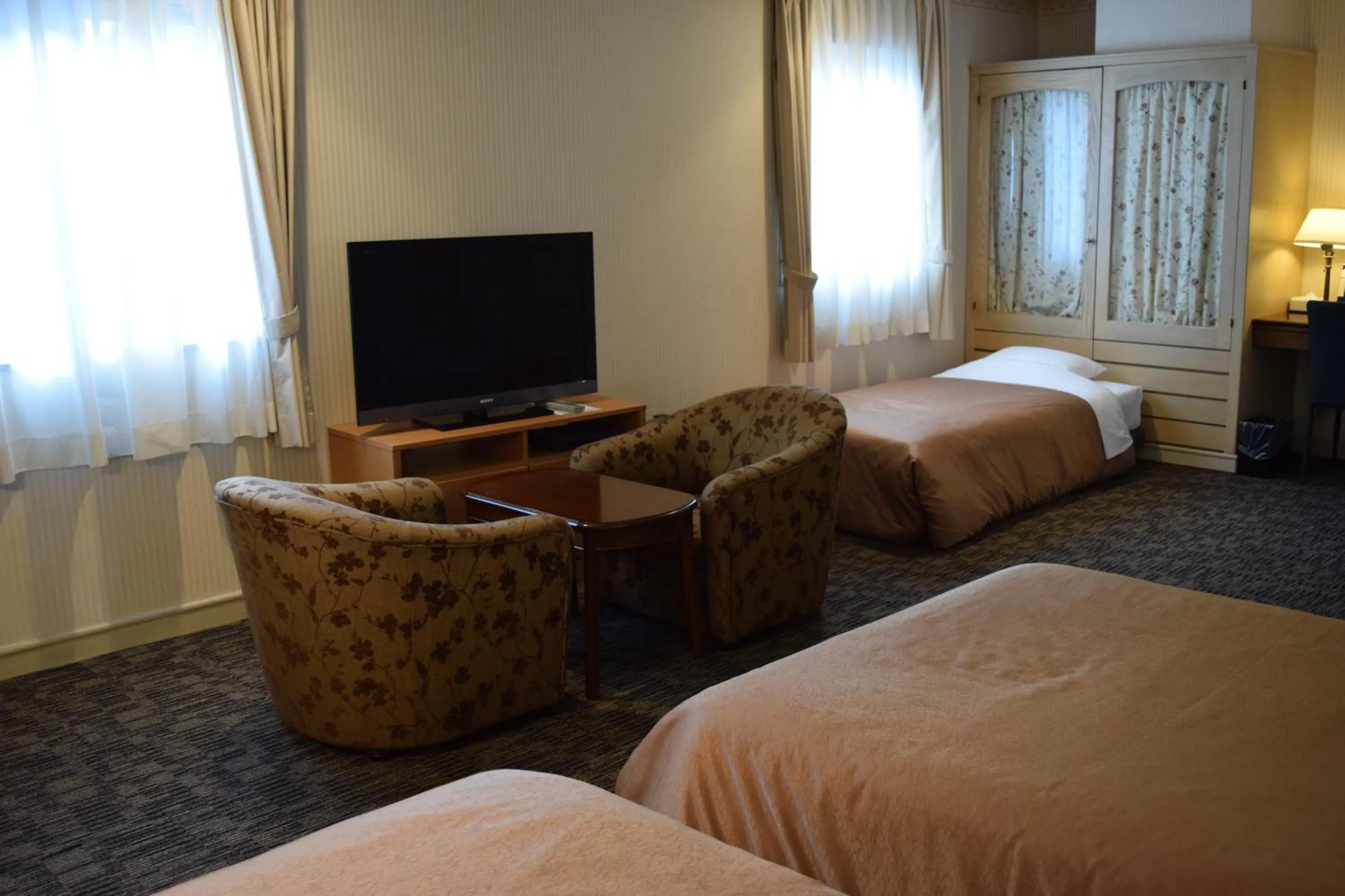 Photo of the whole room, Bed in Asakusa Central Hotel