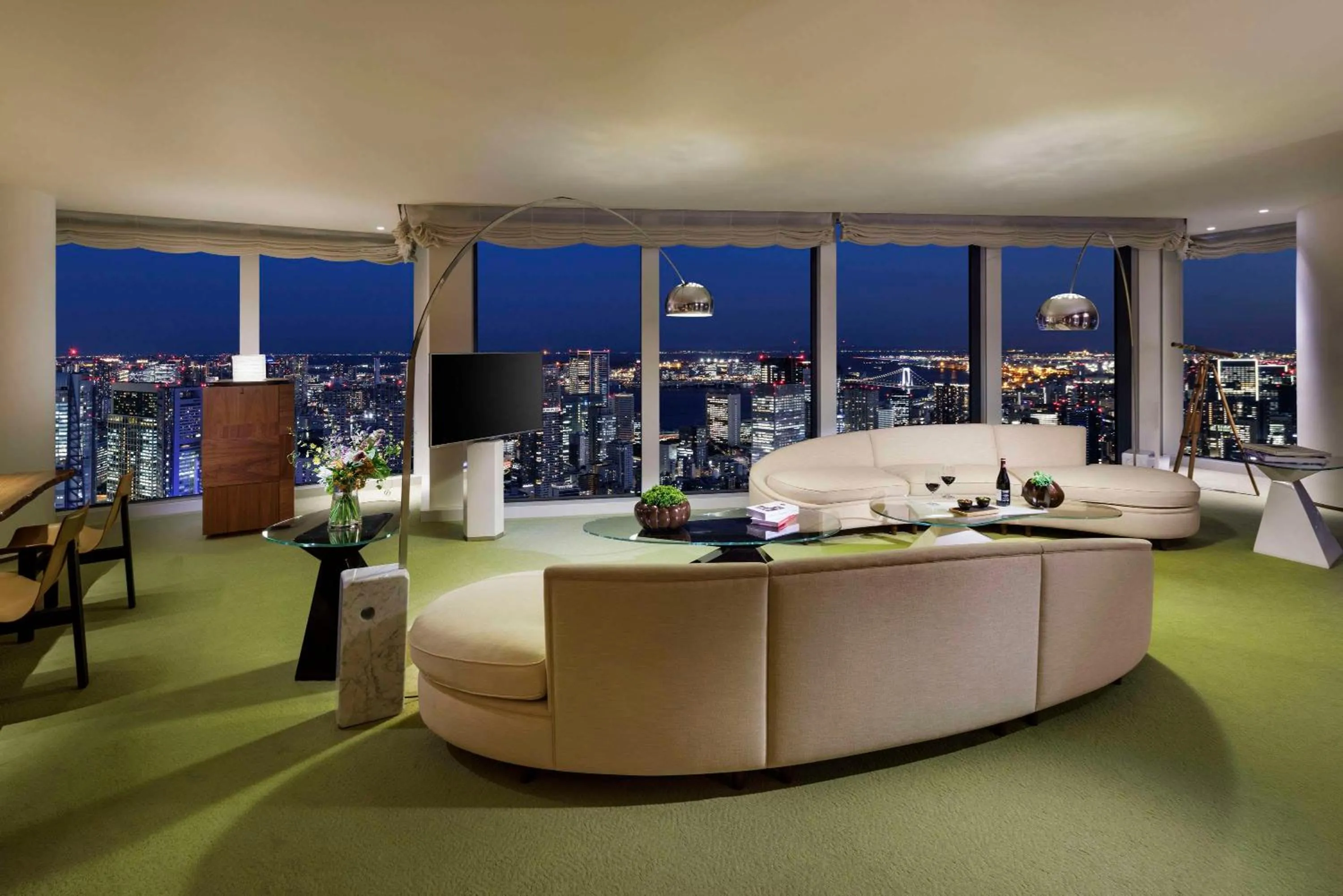 Photo of the whole room in Andaz Tokyo - A Concept by Hyatt