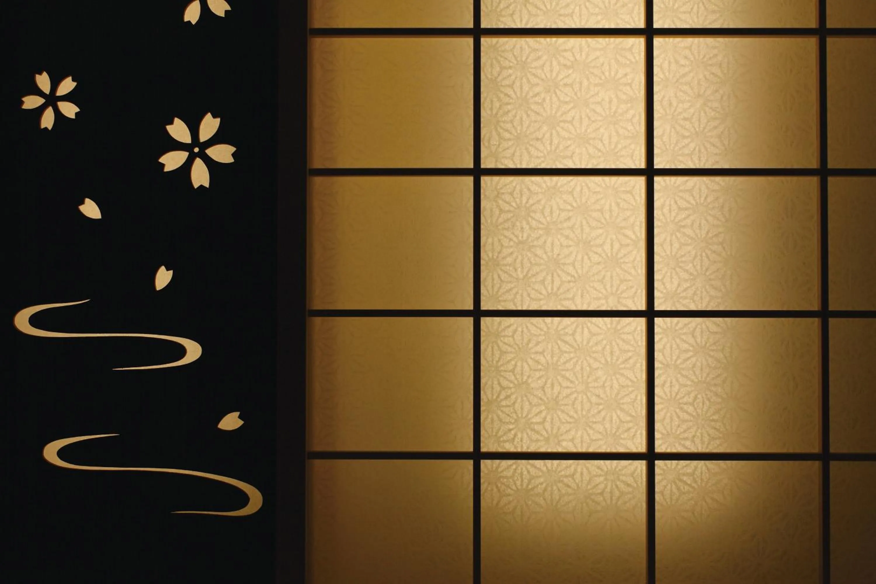 Decorative detail in Matsui Honkan