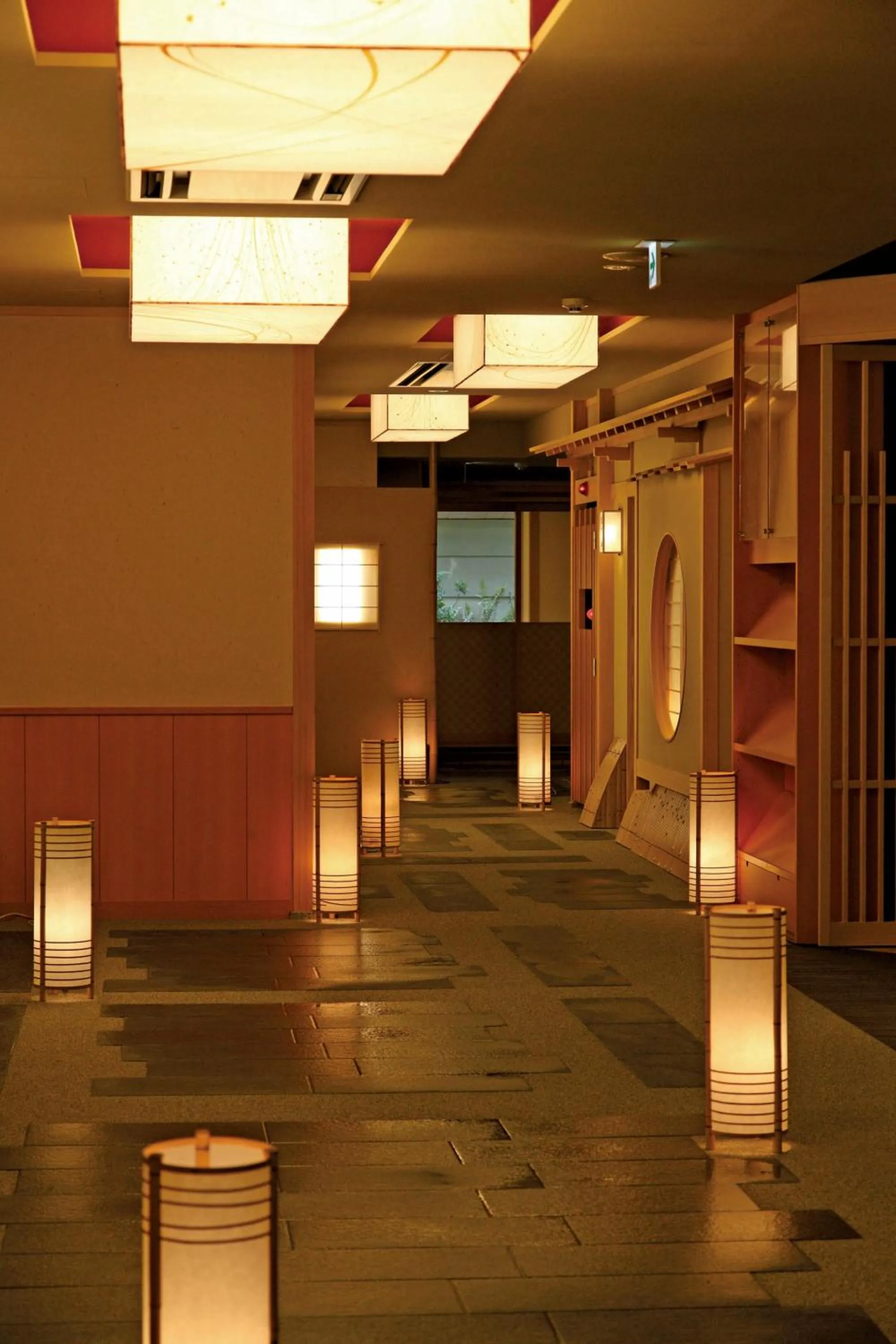 Decorative detail in Matsui Honkan