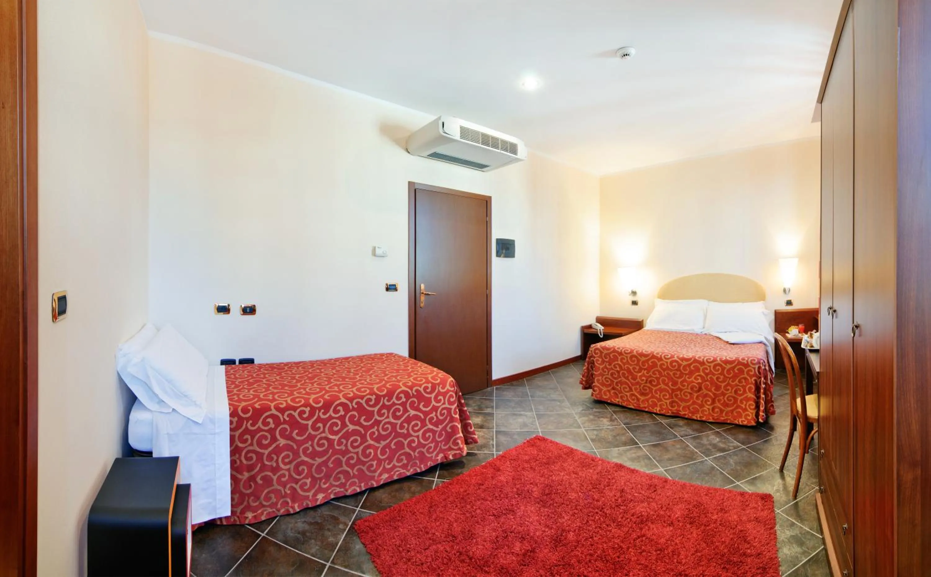 Photo of the whole room, Bed in Antico Albergo Madonna