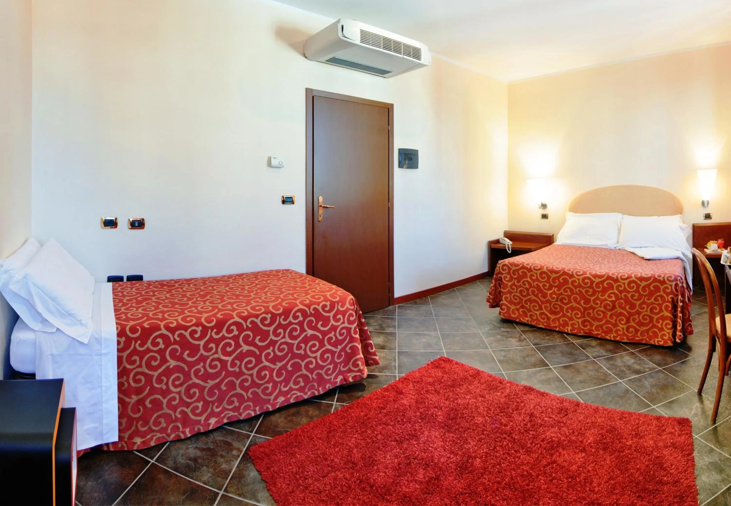 Photo of the whole room, Bed in Antico Albergo Madonna