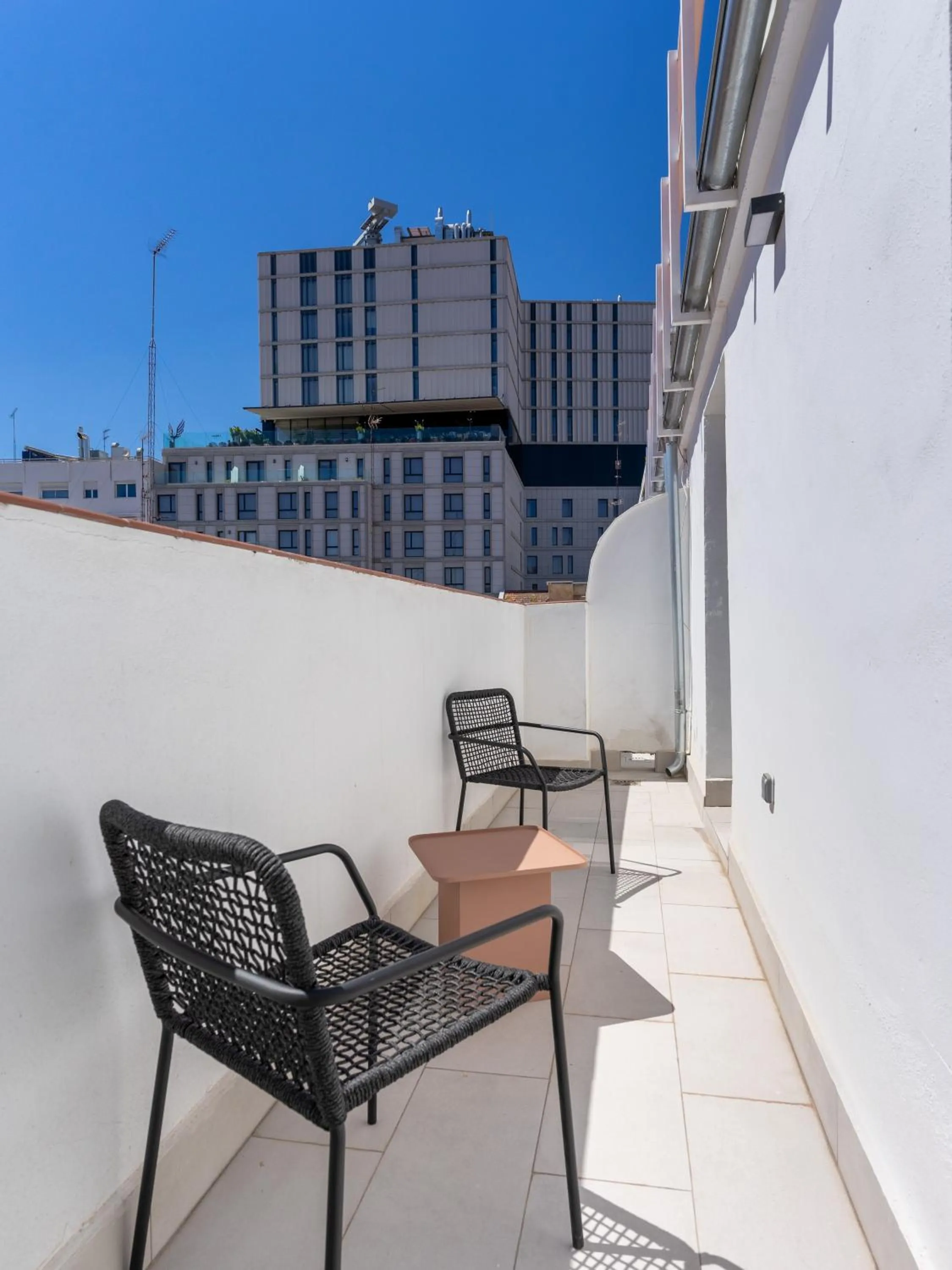 Balcony/Terrace in Limehome Madrid Calle de Fomento - estancia temporal