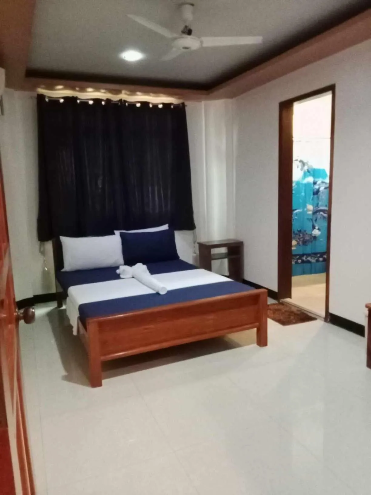 Photo of the whole room, Bed in Buena's Haven Travelodge