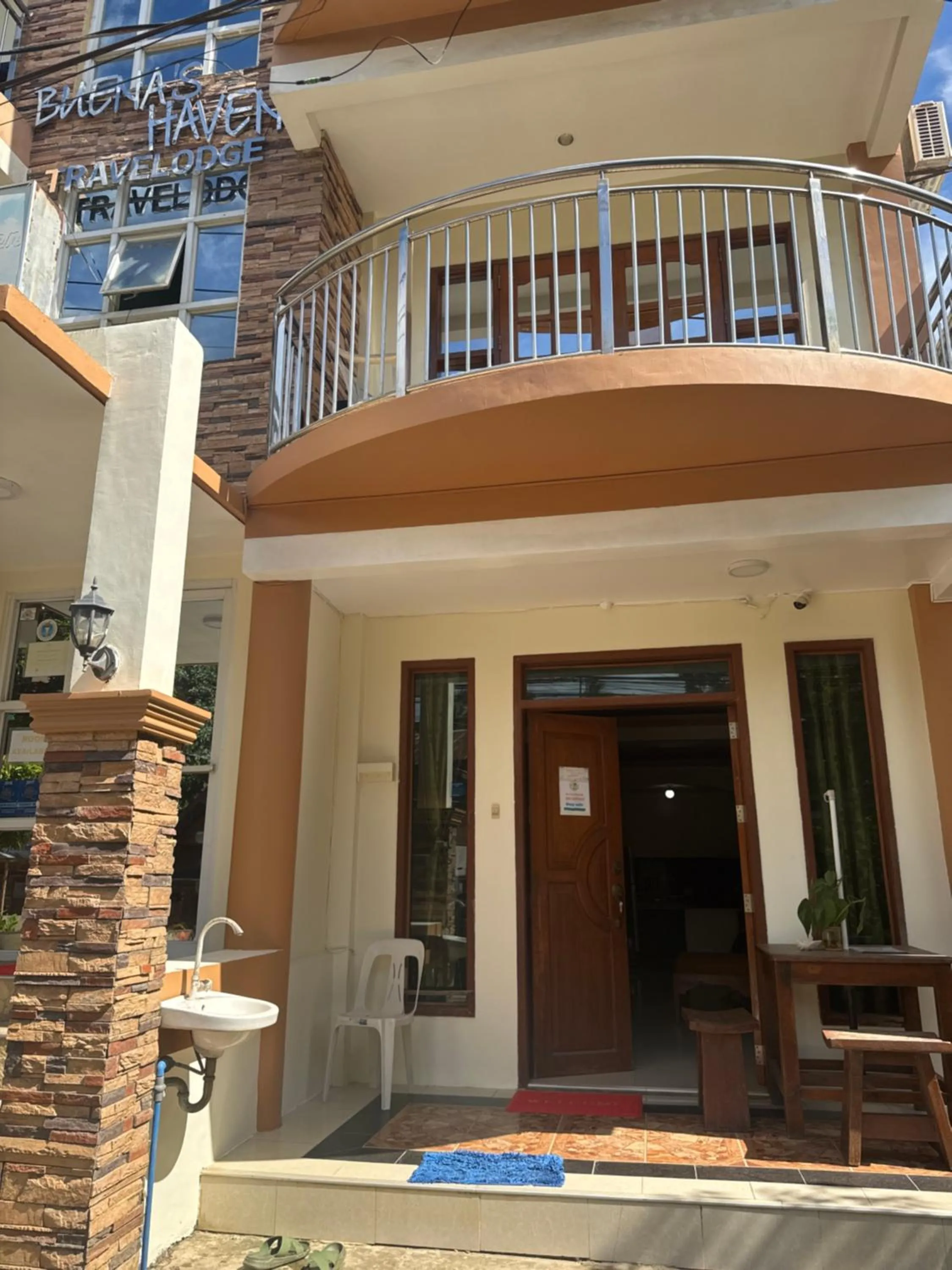 Buena's Haven Travelodge