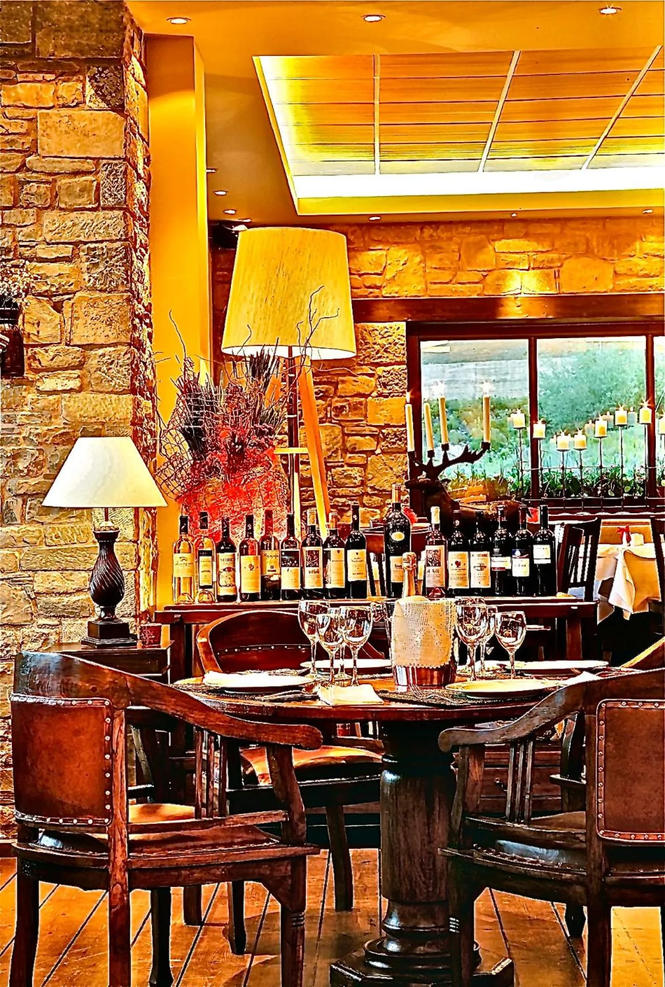 Restaurant/places to eat in Valia Nostra Escape Hotel