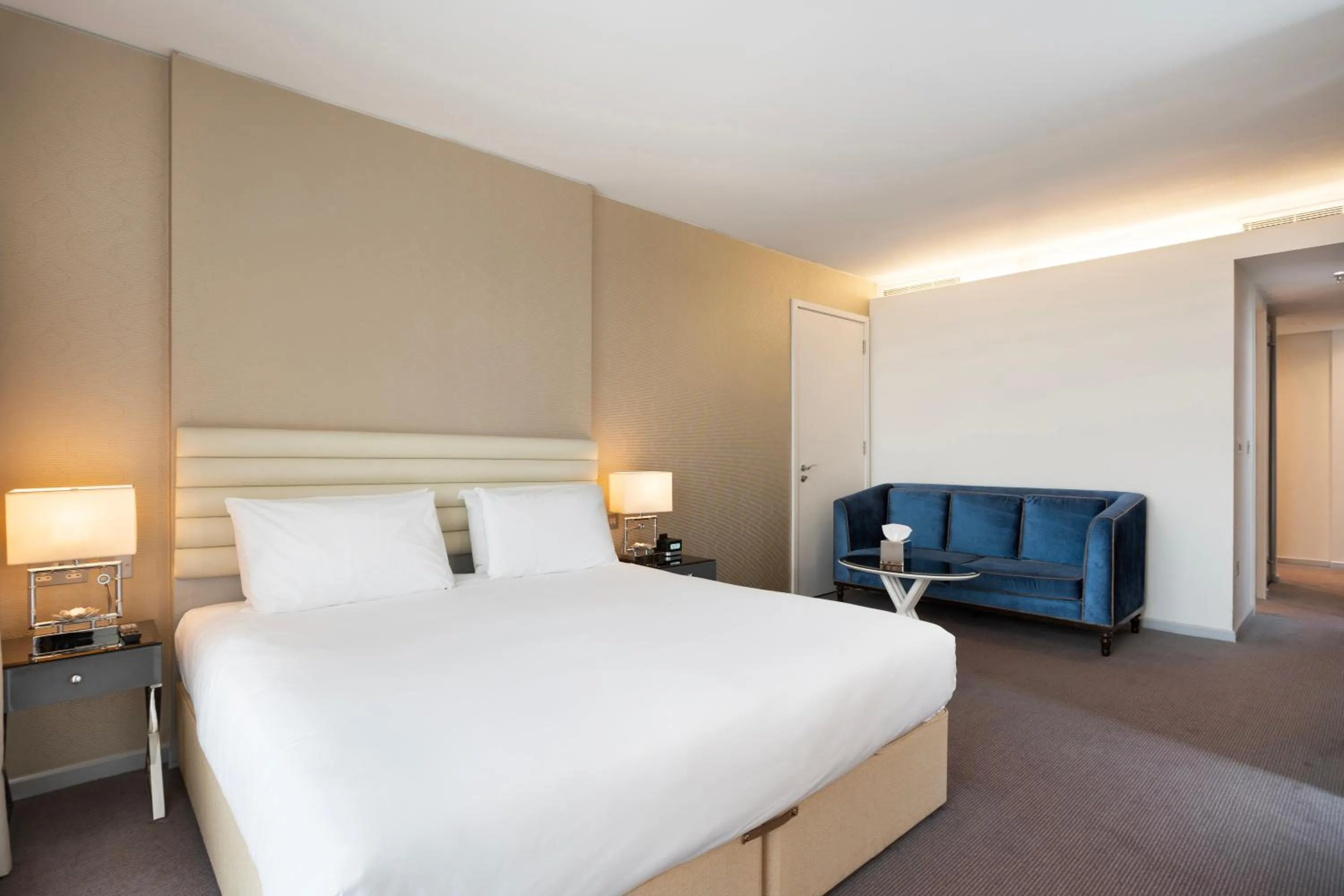 Bed in Dorsett Shepherds Bush London