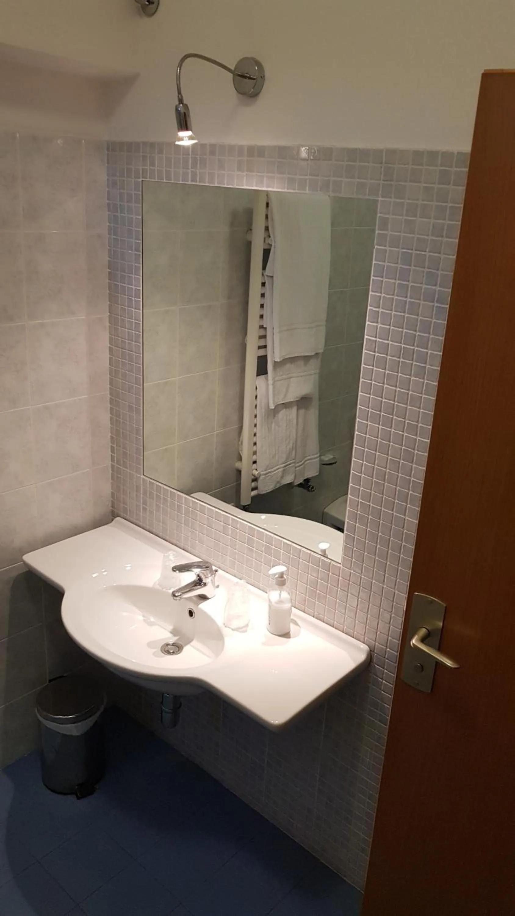 Bathroom in Riviera Hotel