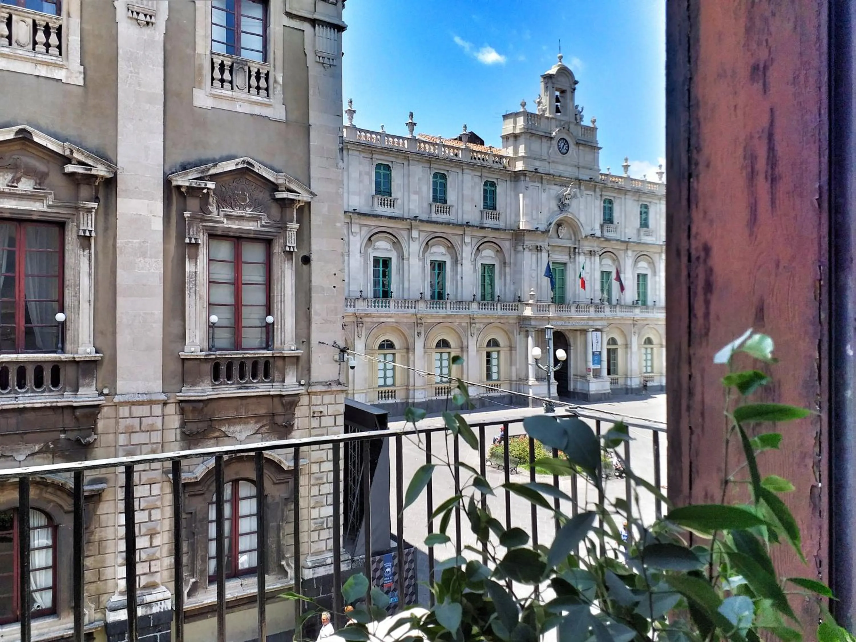 City view in Ostello degli Elefanti