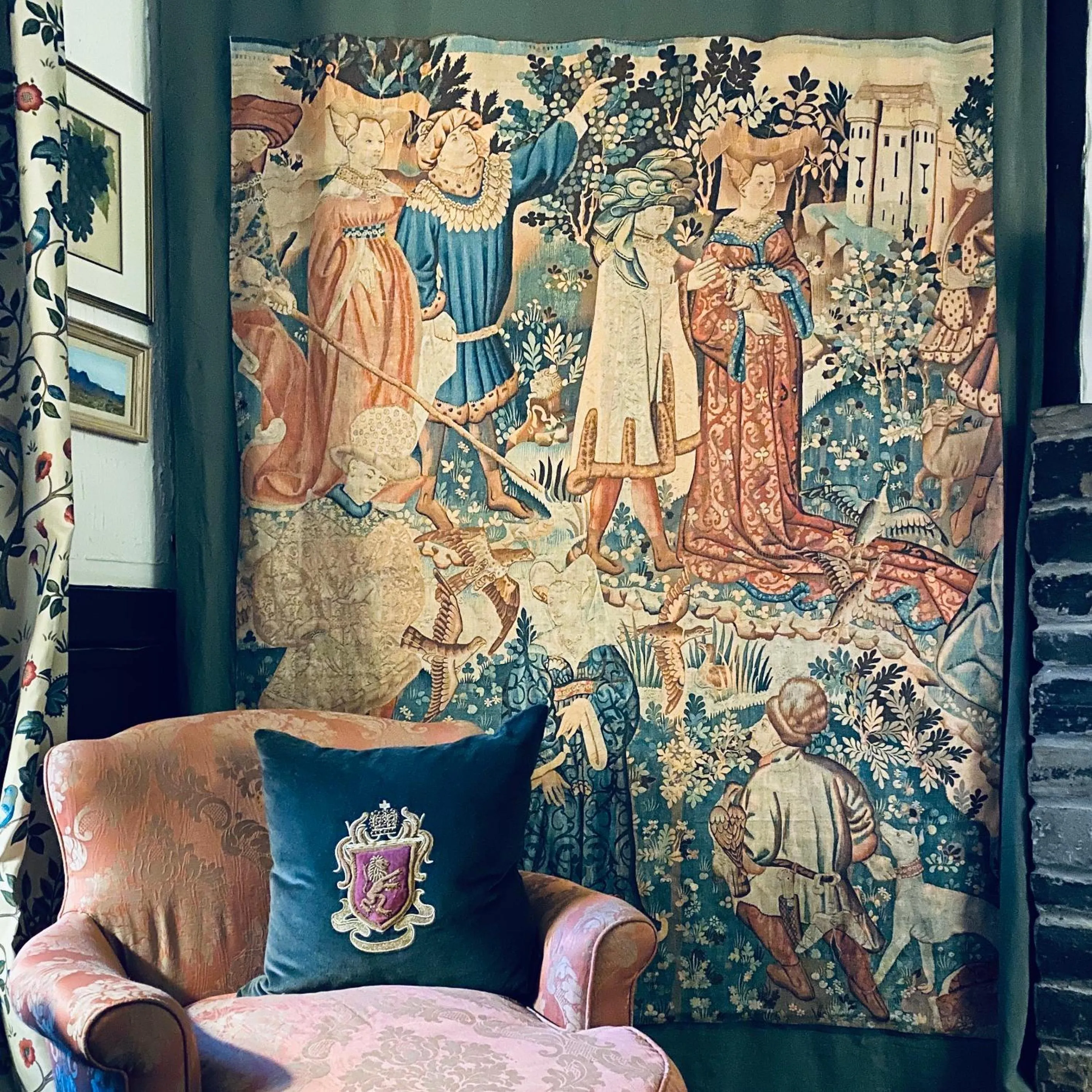 Communal lounge/ TV room in Grove House