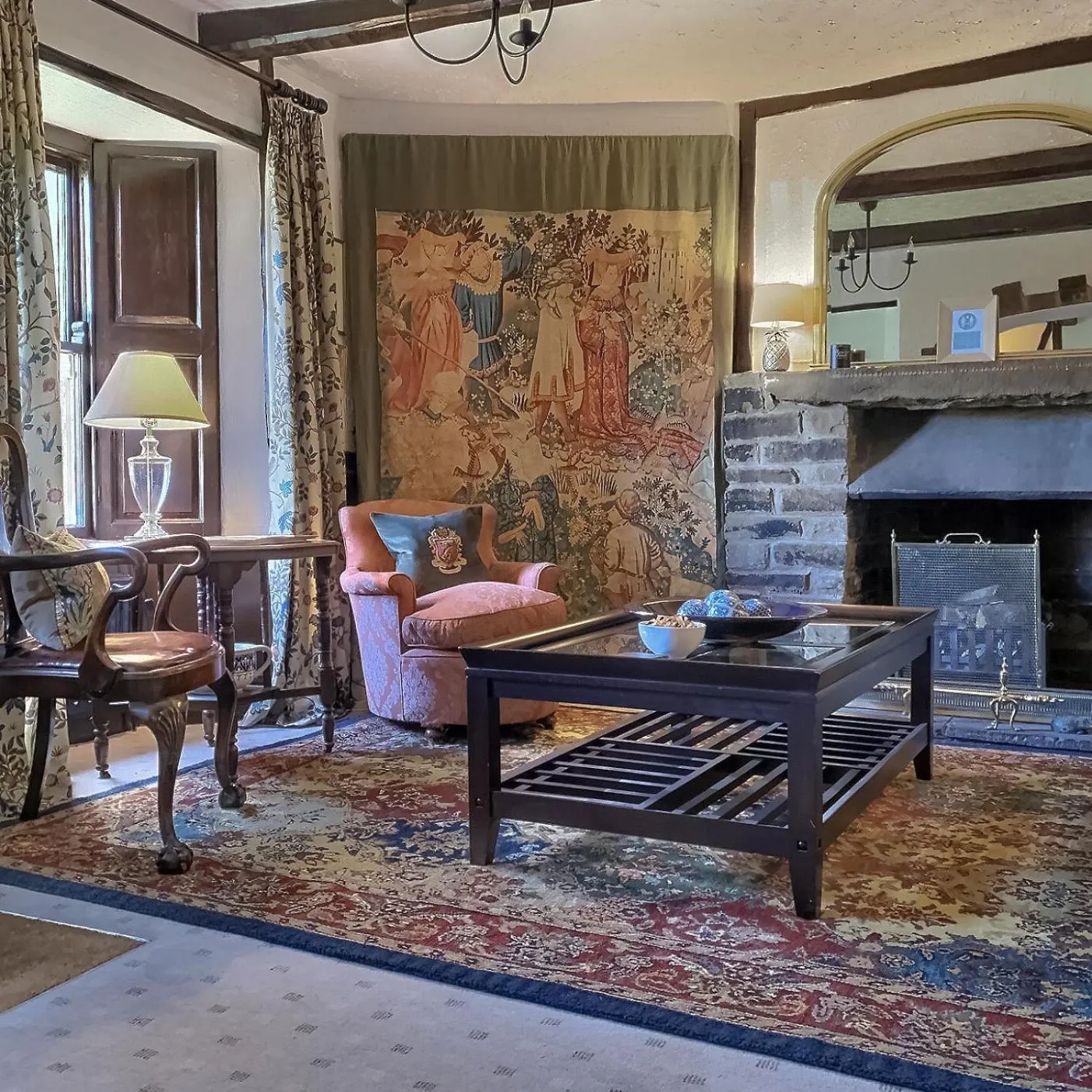 Communal lounge/ TV room in Grove House