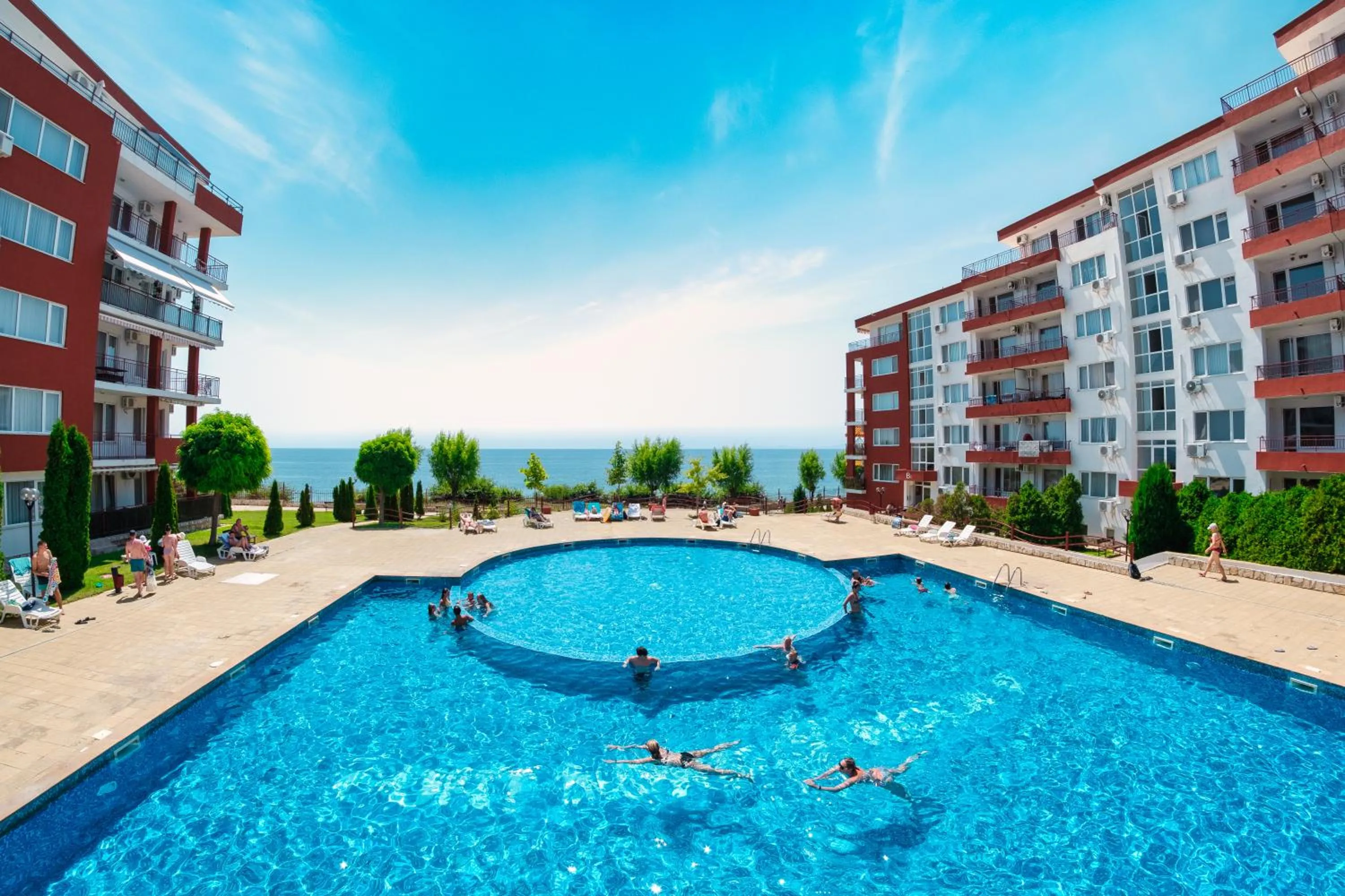 Swimming pool in Panorama Fort Beach