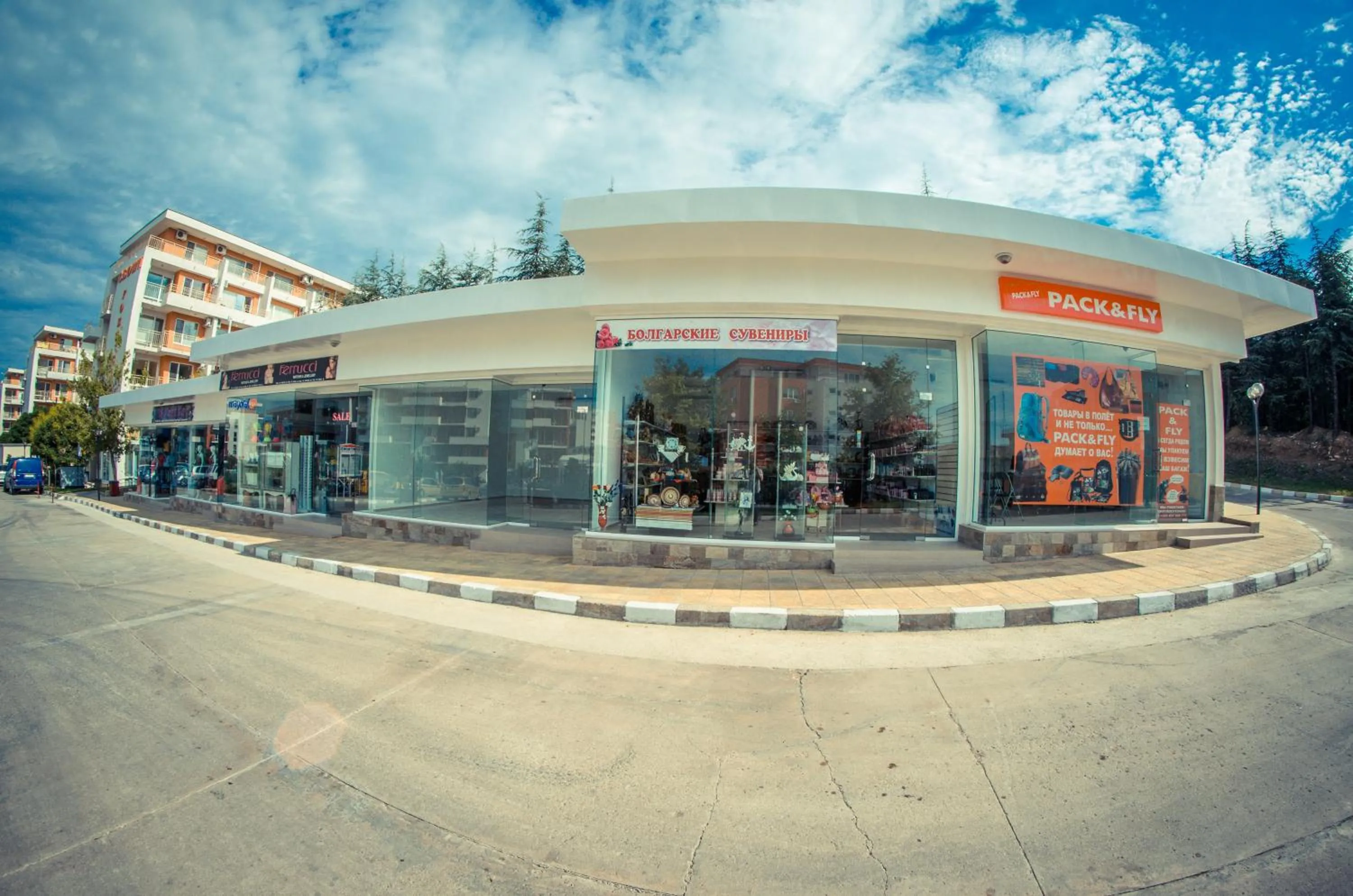 On-site shops in Sea Fort Club Complex