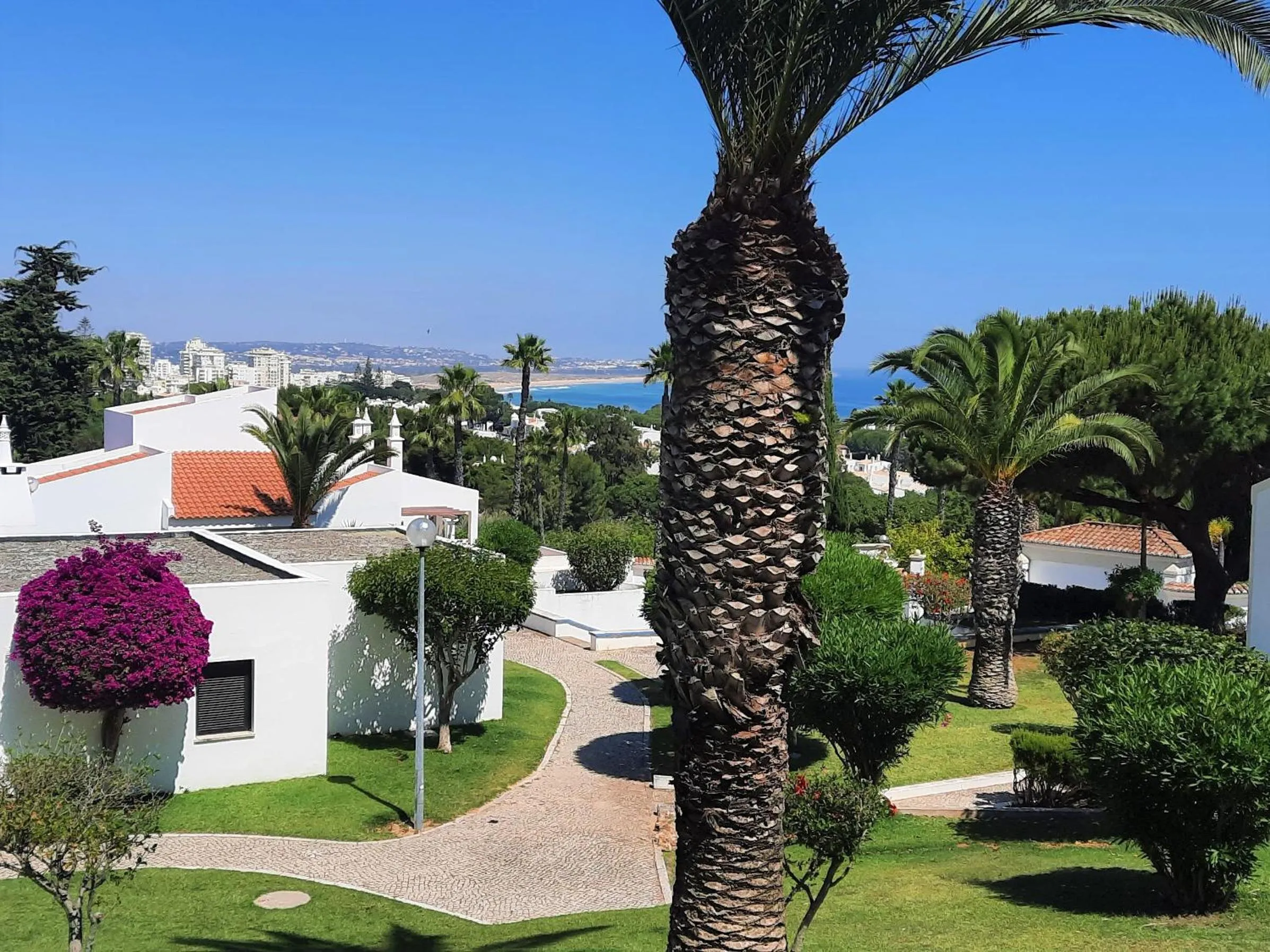 Off site in Armação De Pêra Brightness 2 With Pool by Homing