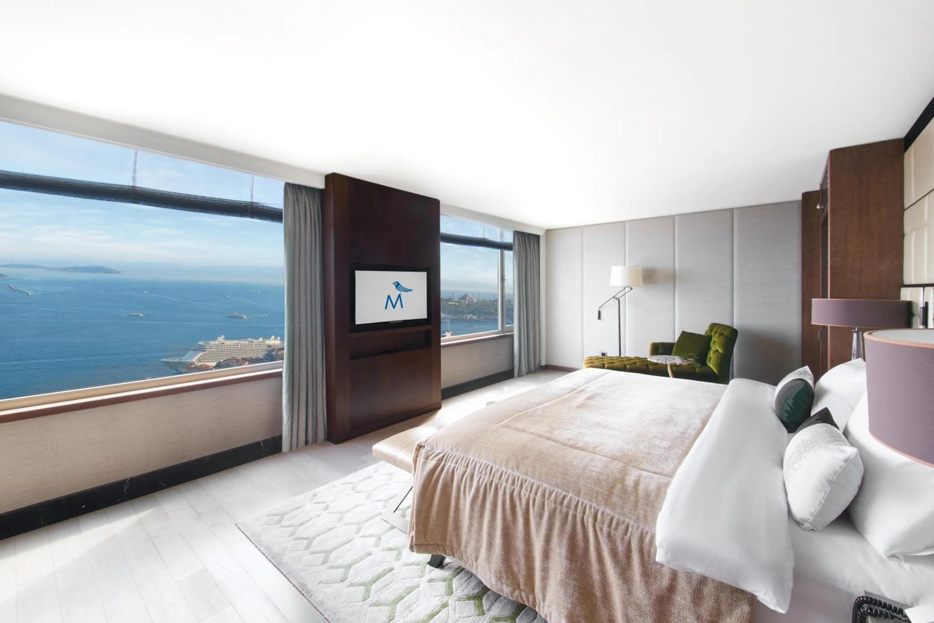 Bed in The Marmara Taksim