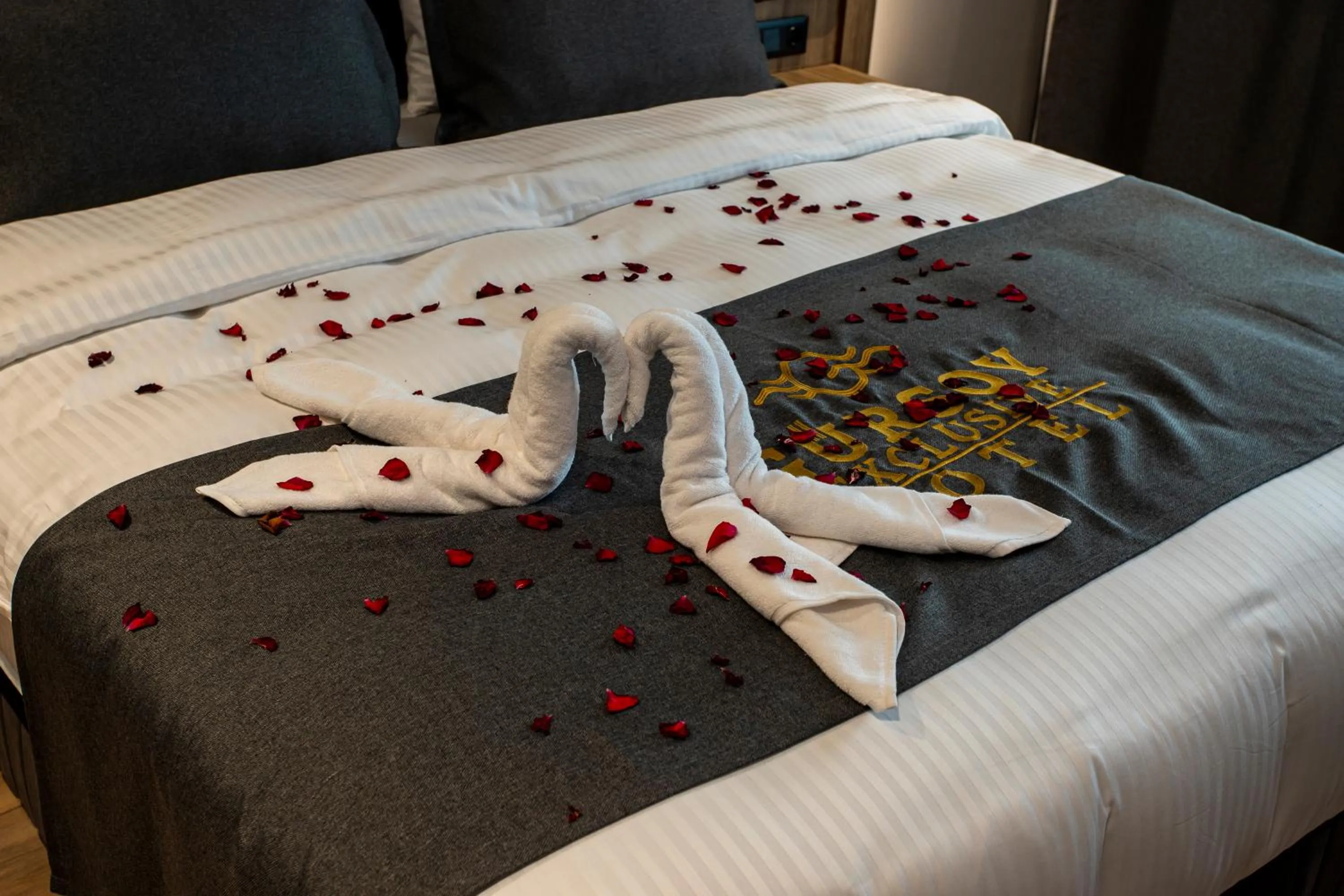 Bed in GÜRSOY EXCLUSIVE HOTEL