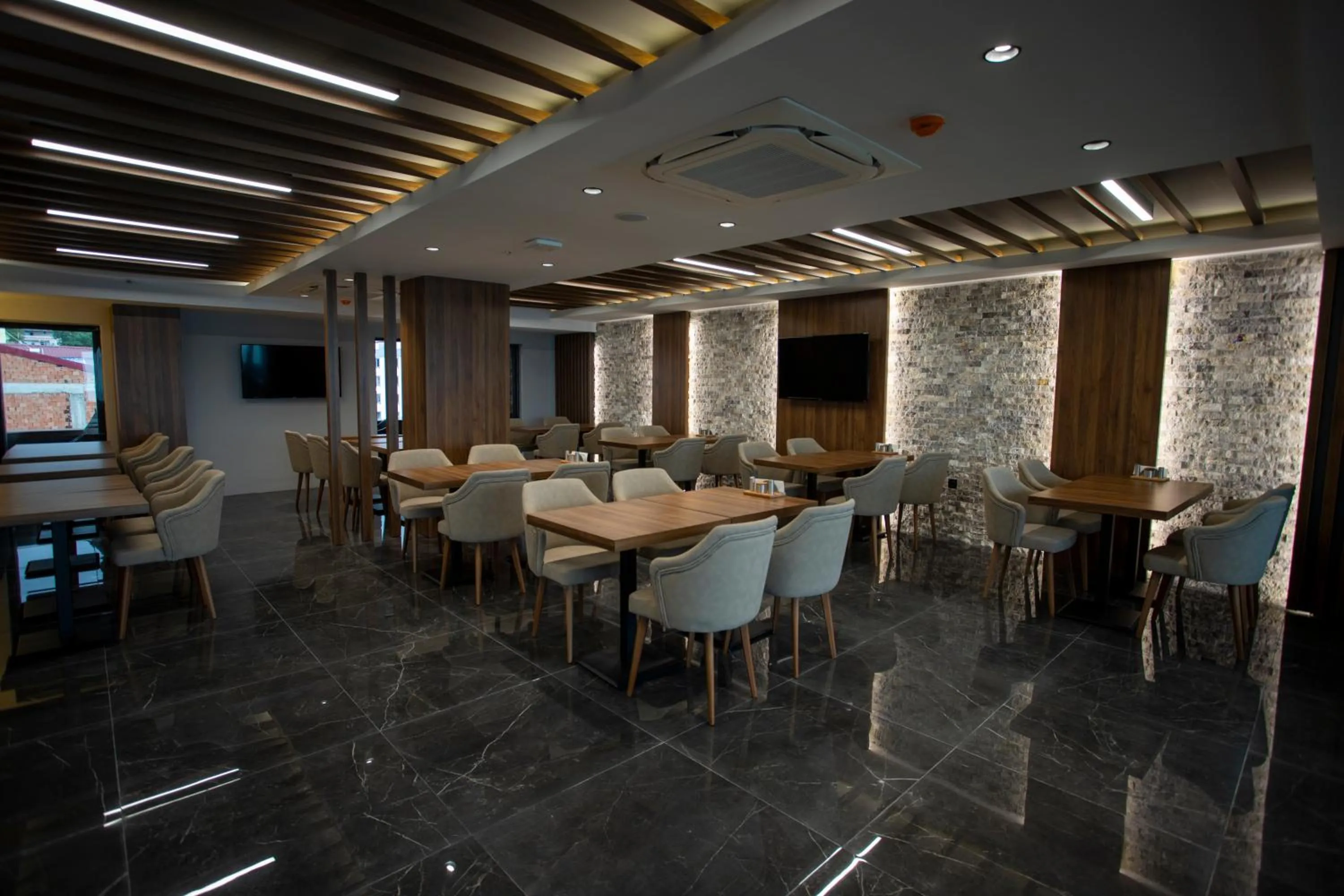 Restaurant/places to eat in GÜRSOY EXCLUSIVE HOTEL