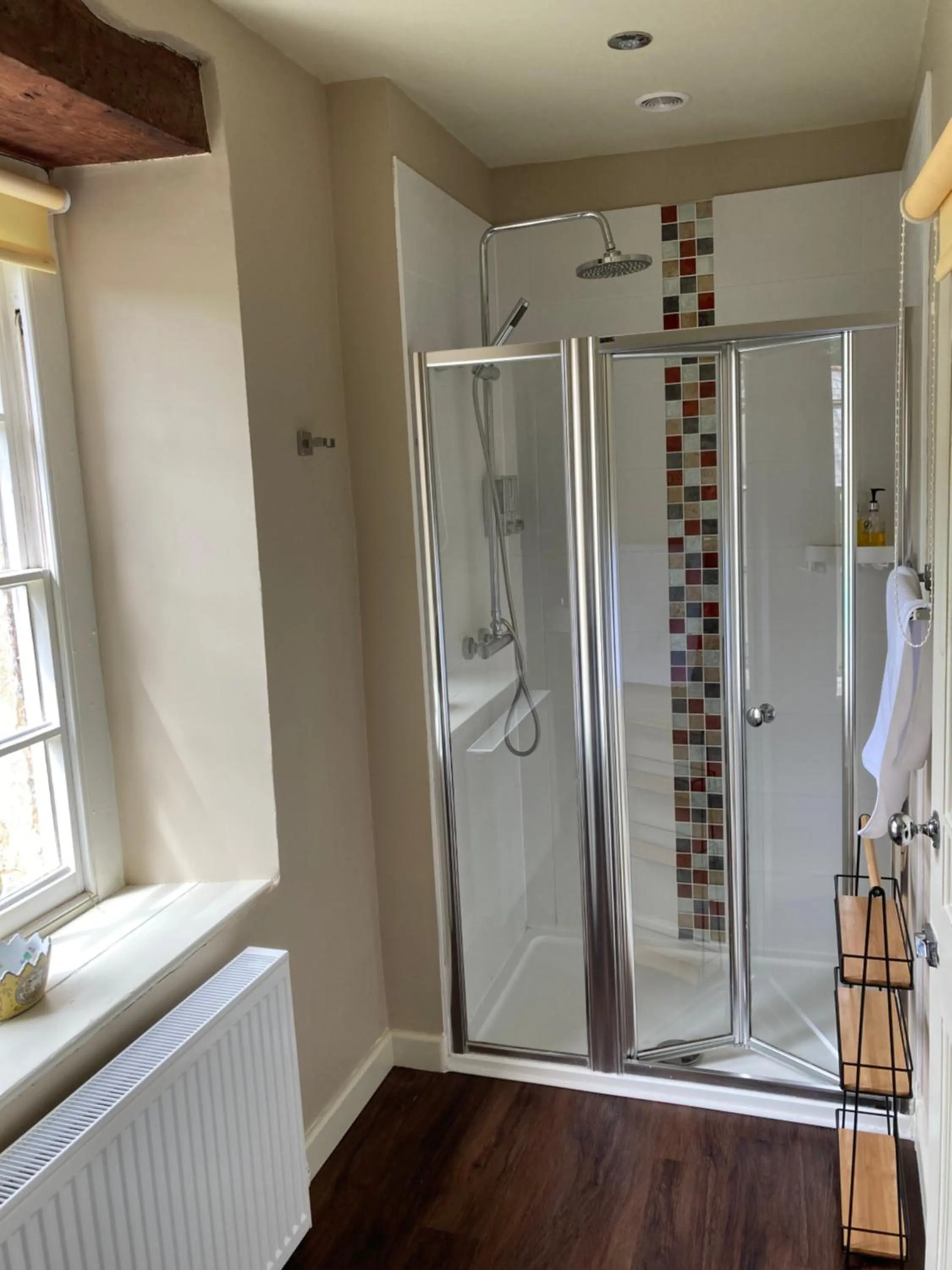 Shower in Maplestone