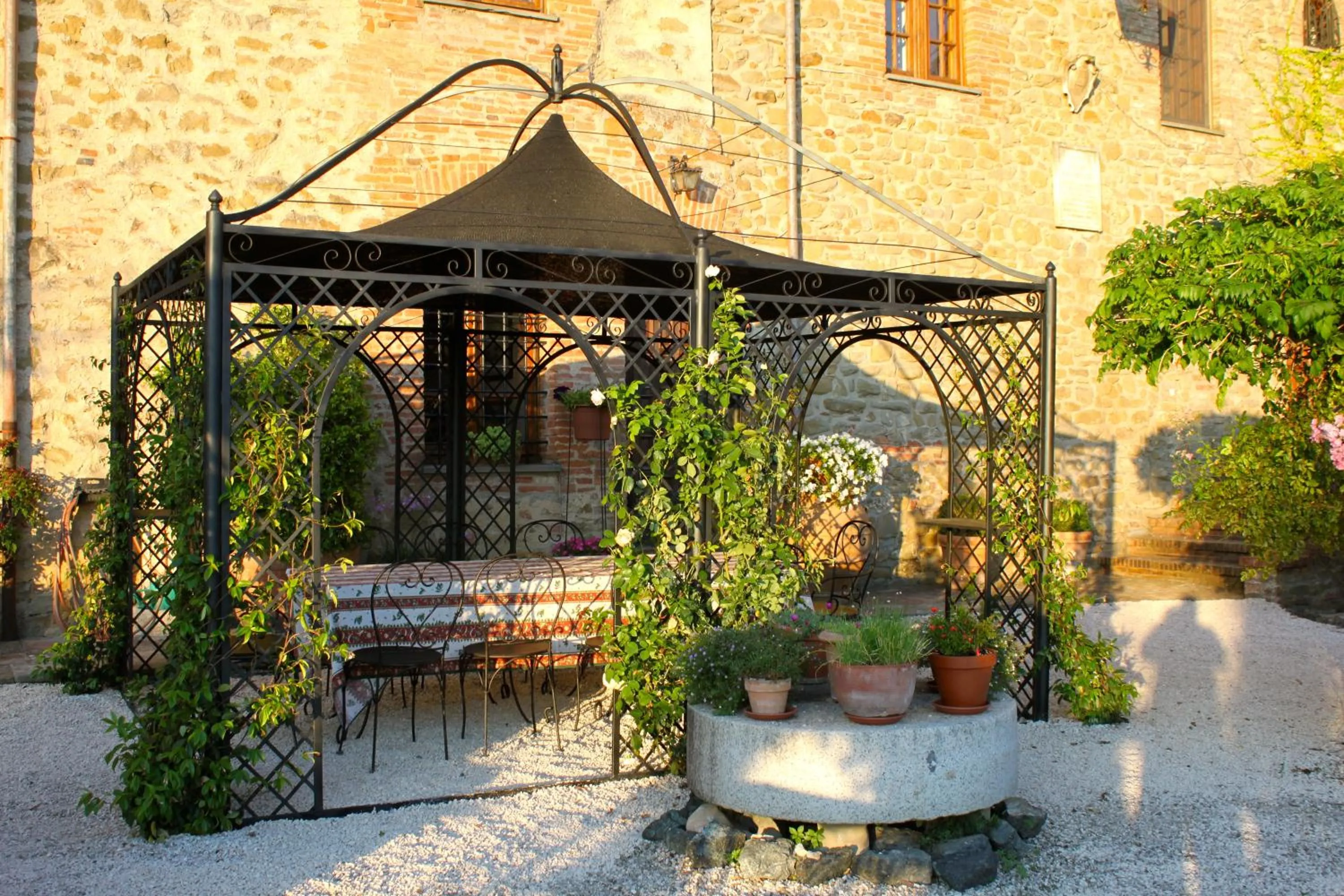 Patio, Patio/Outdoor Area in Relais Mastro Cinghiale