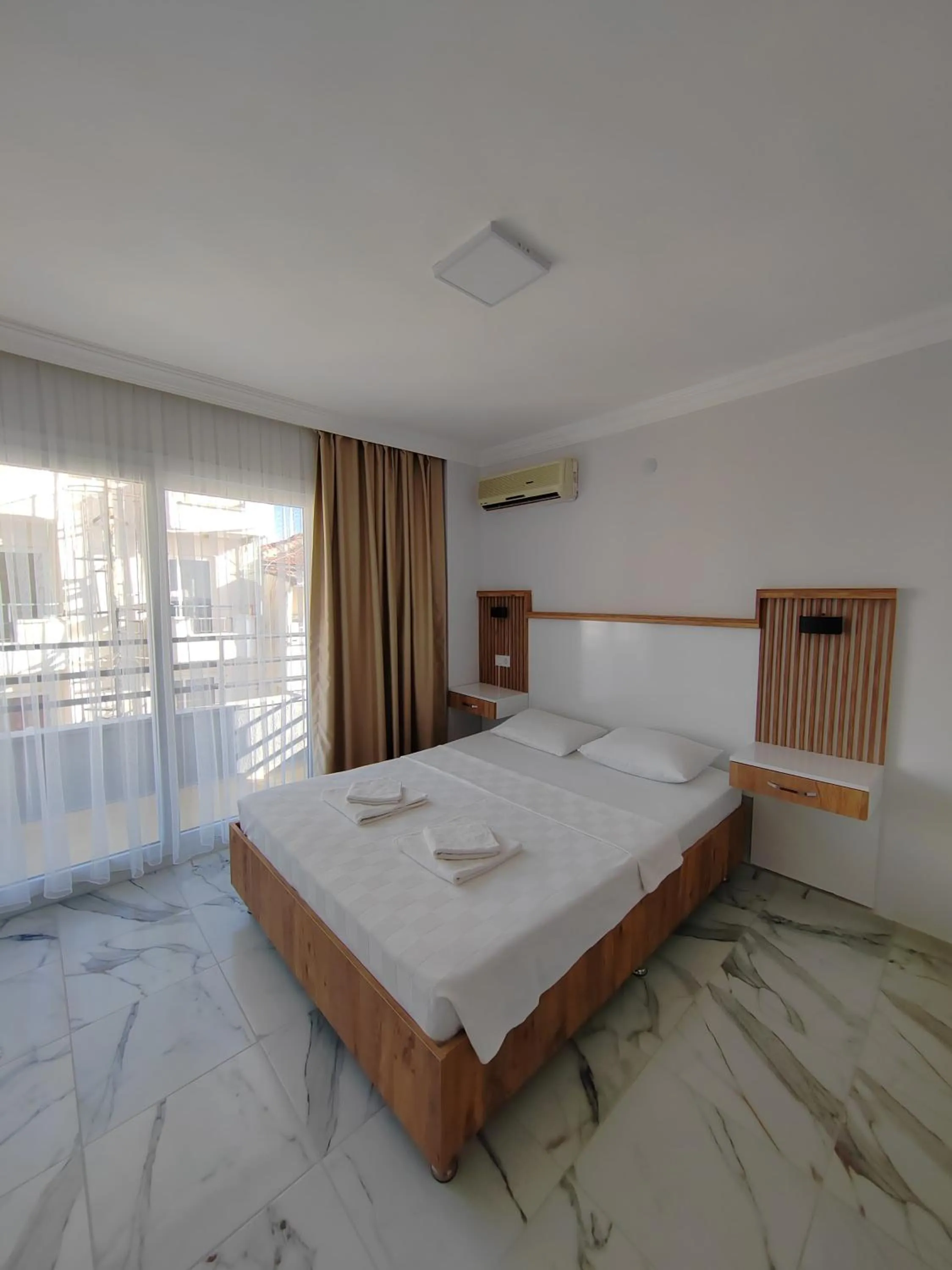 Photo of the whole room, Bed in ALİBABAM APART OTEL