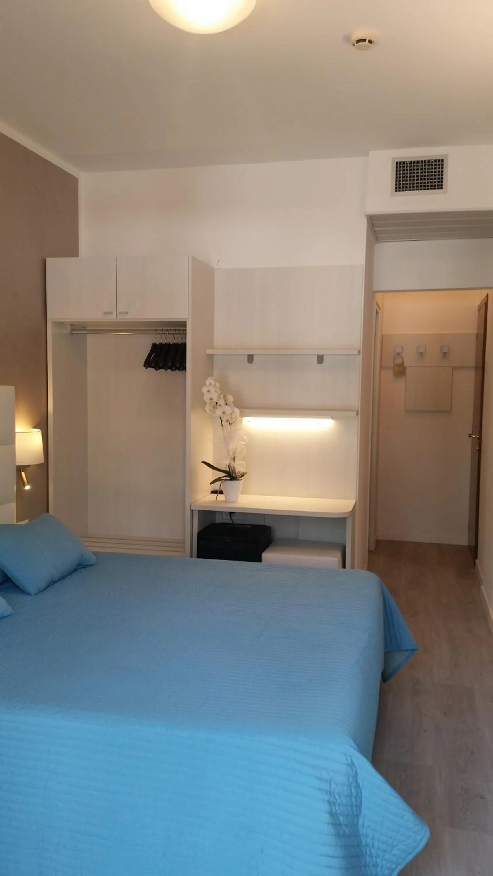 Bedroom, Bed in Hotel Acapulco