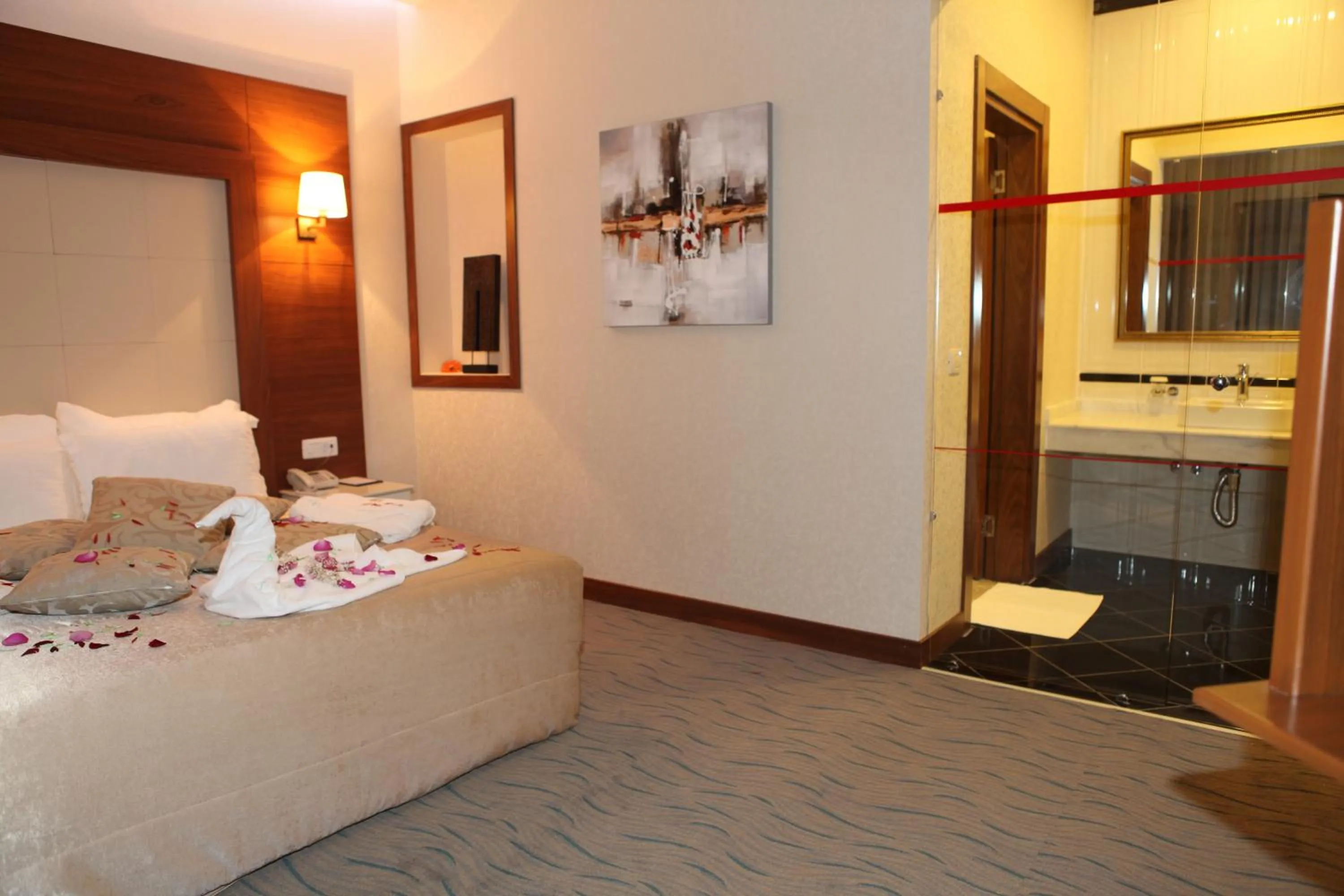 Bedroom, Bed in Vego Hotel