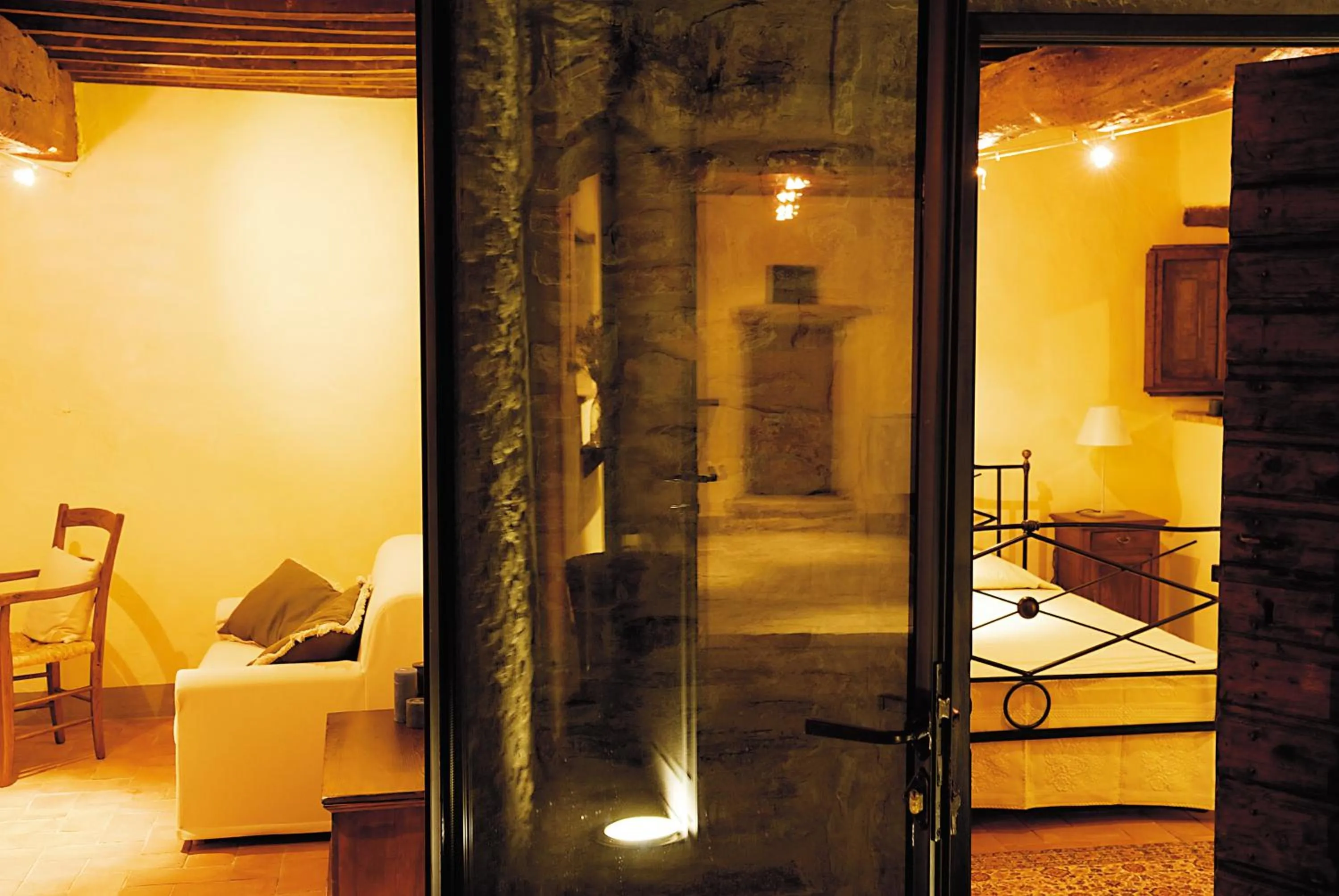 Decorative detail, Bed in Relais La Torre