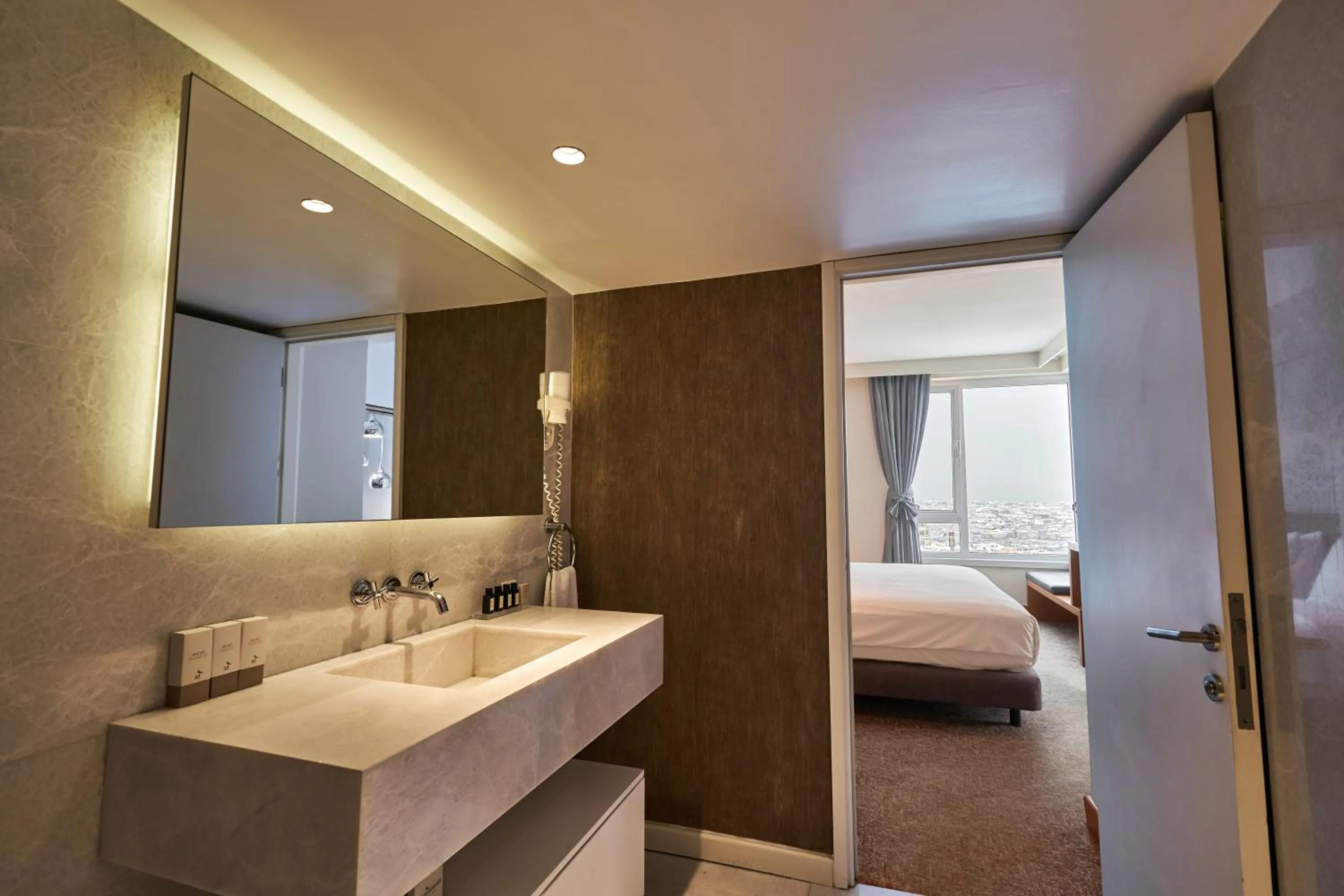 Bathroom, Bed in The Marmara Pera