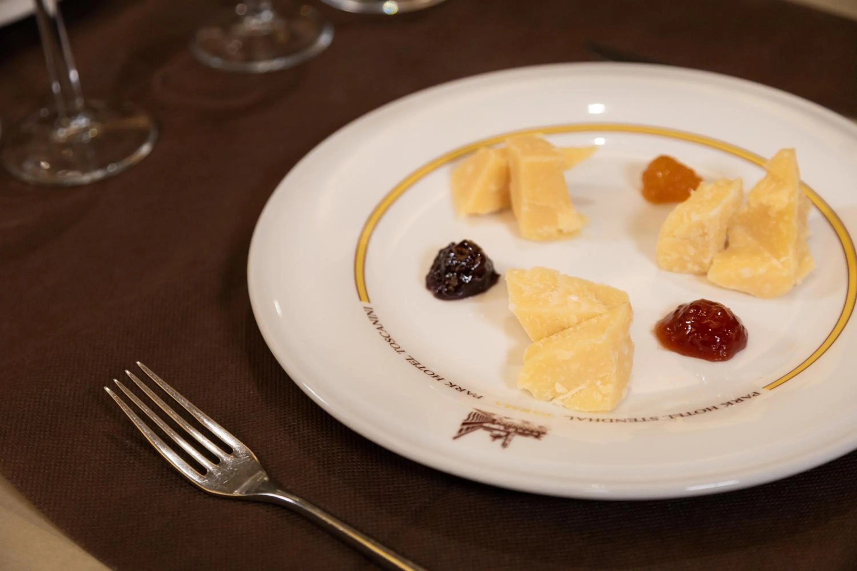 Restaurant/places to eat in Hotel Stendhal