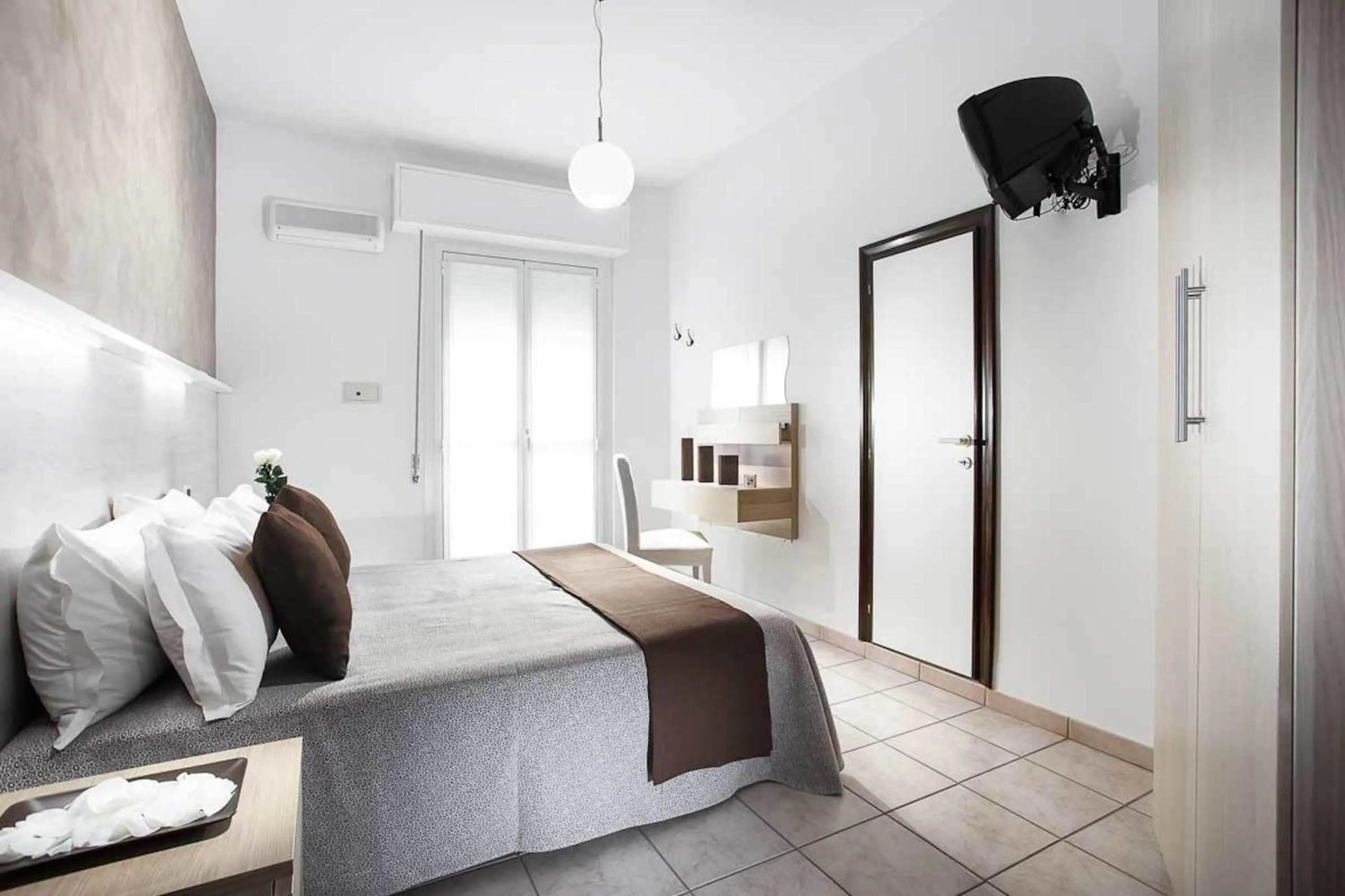 Bedroom, Bed in Hotel Croce del Sud