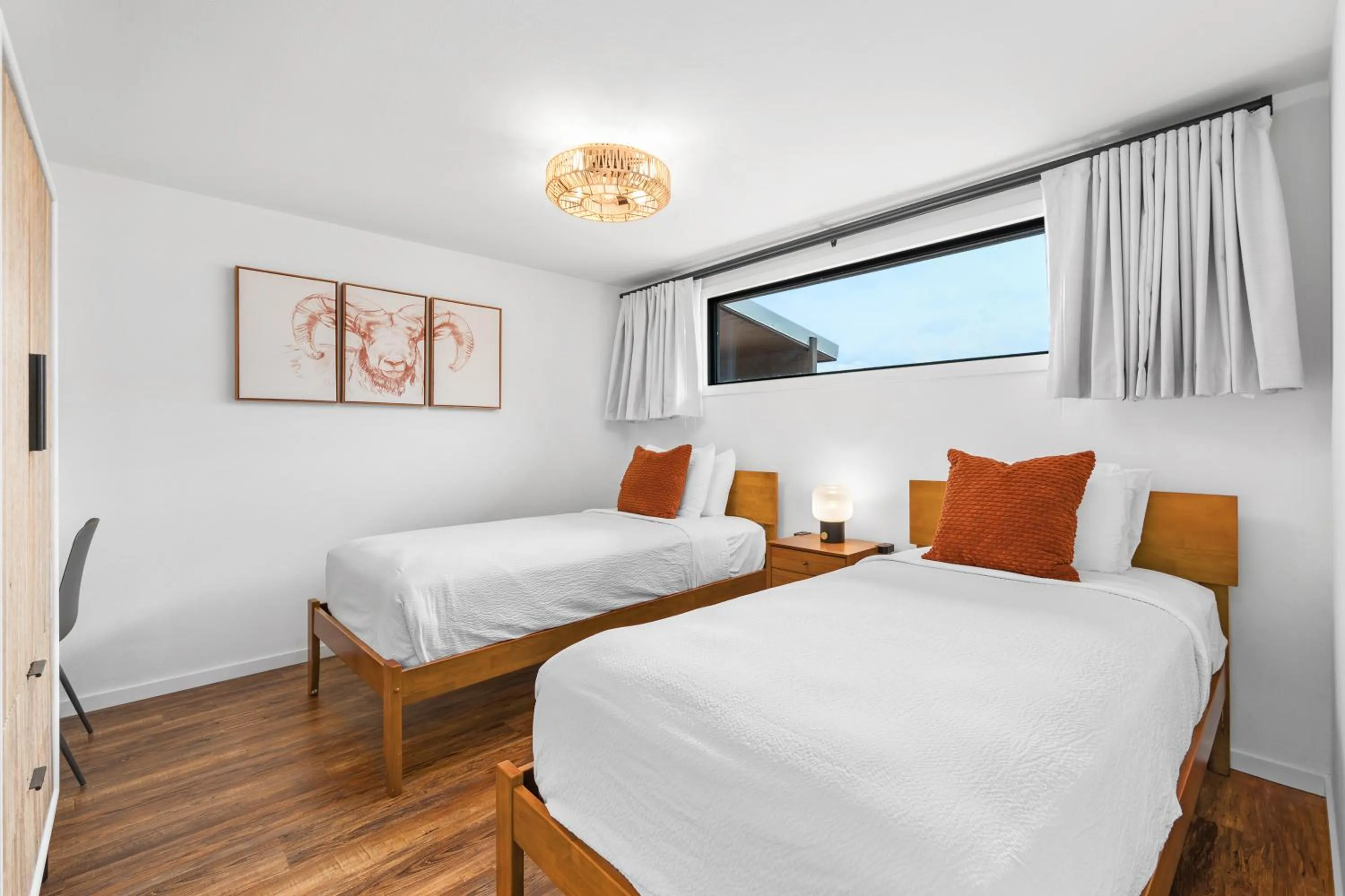 Bed in Marble Canyon Lodge