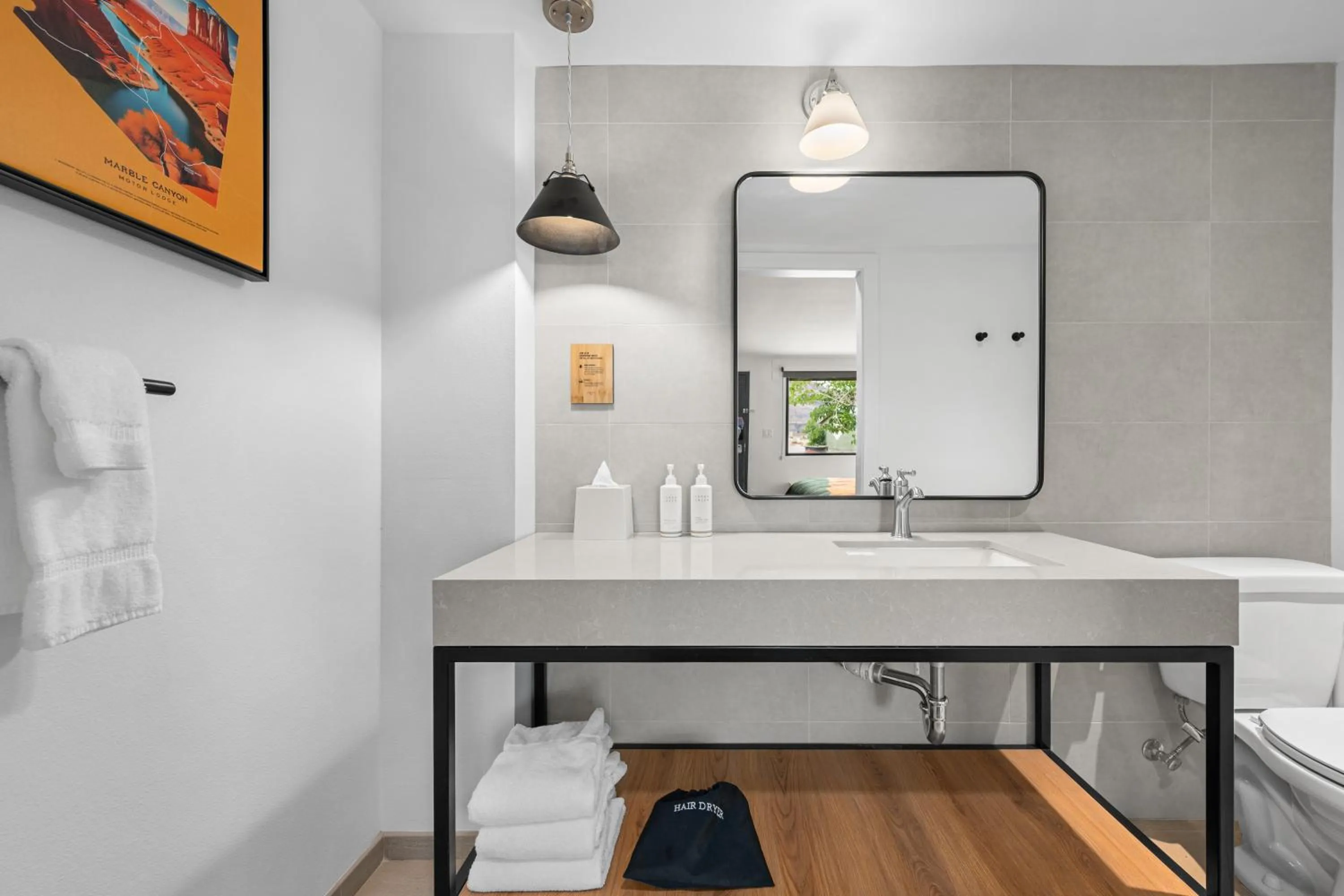 Bathroom in Marble Canyon Lodge