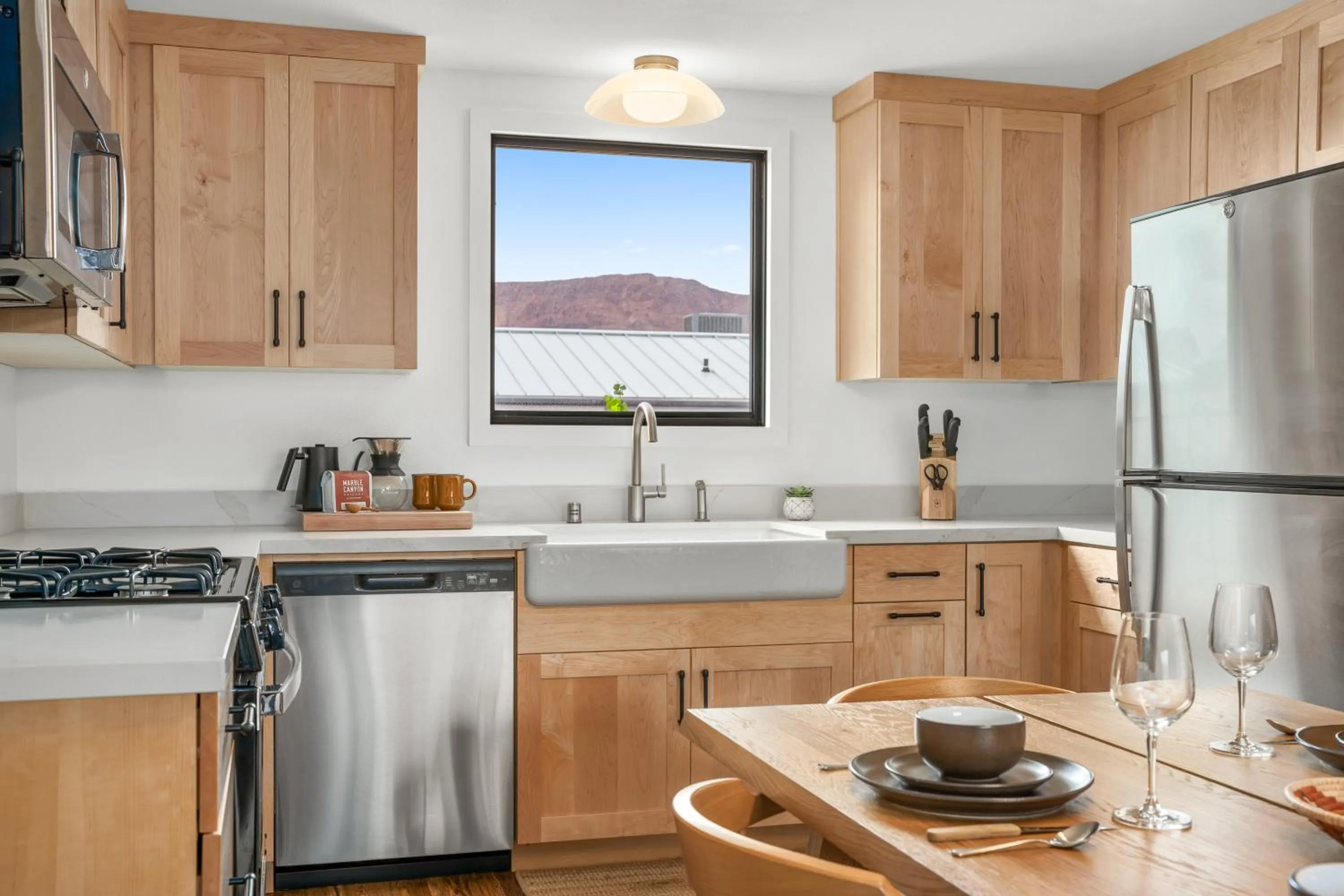 Coffee/tea facilities in Marble Canyon Lodge