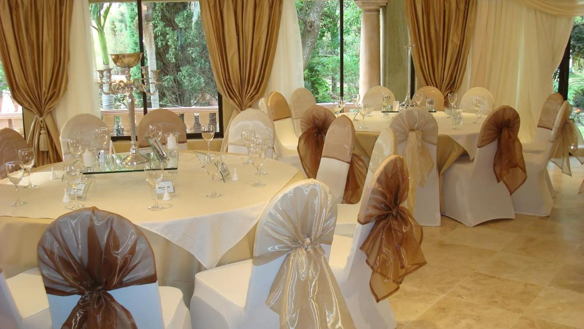 Dining area in Summerview Boutique Hotel & Conference