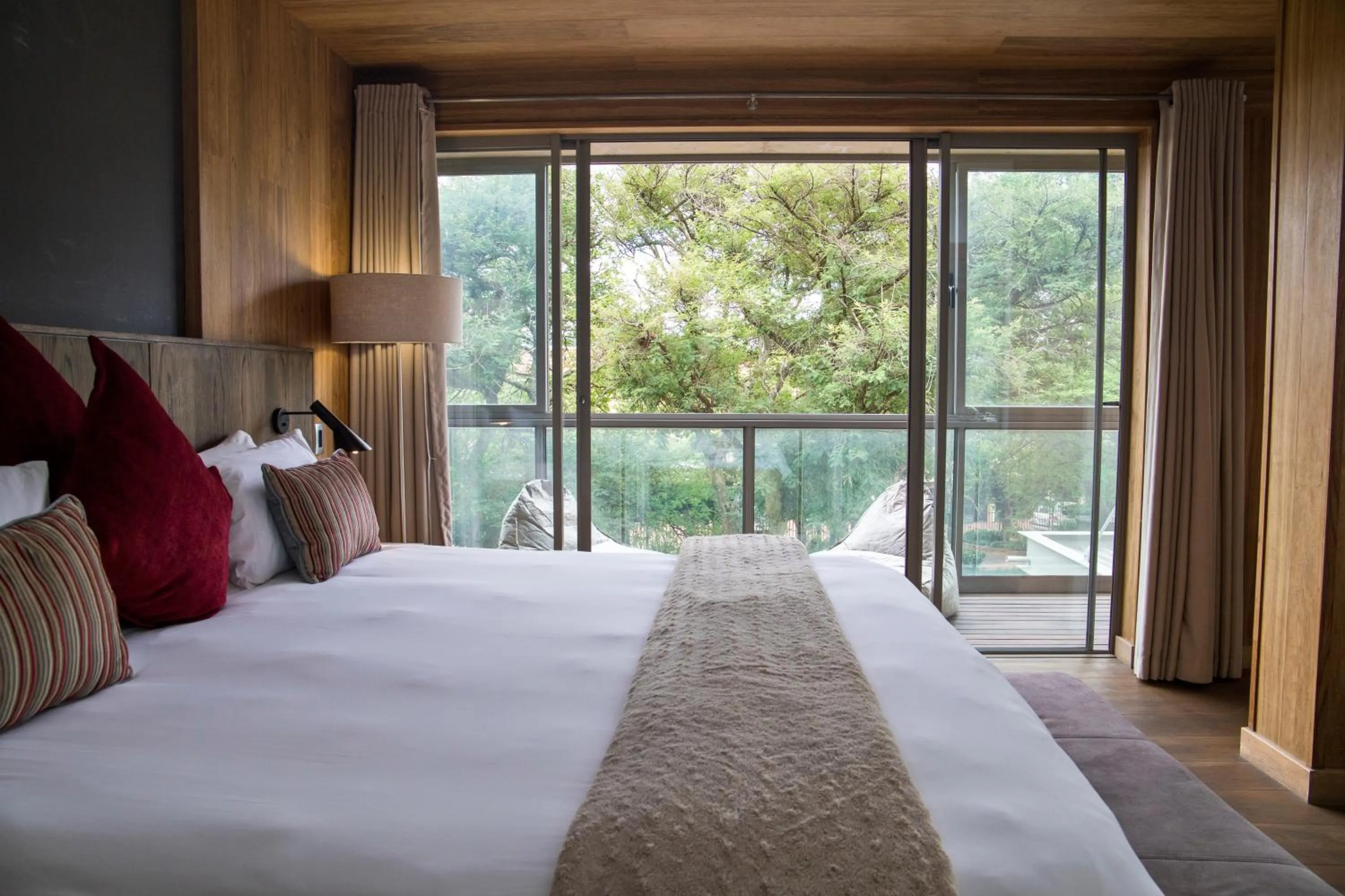 Bedroom, Bed in Menlyn Boutique Hotel