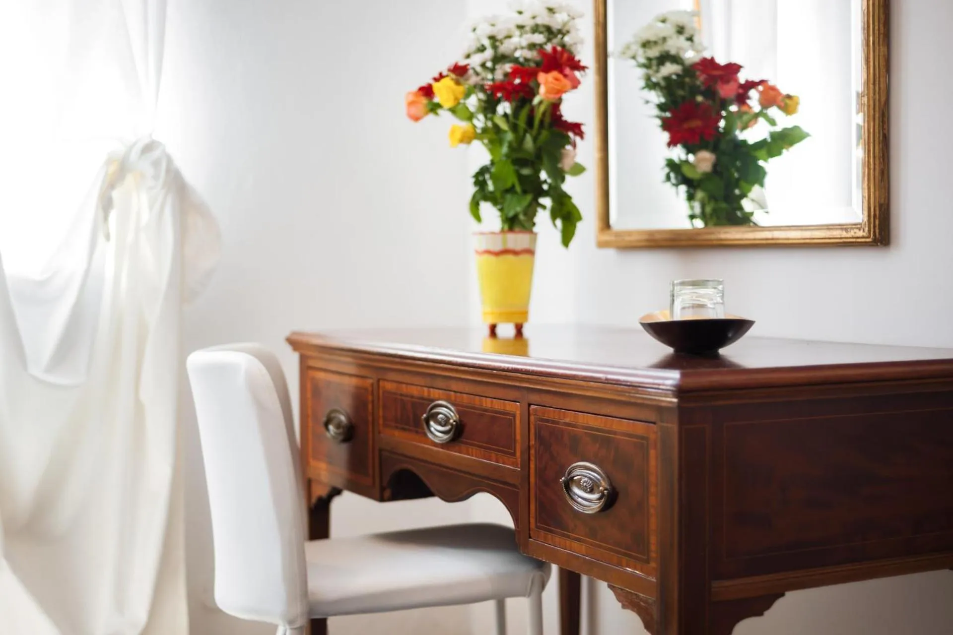 Bedroom in Hotel Porta Romana di Luce Hotels