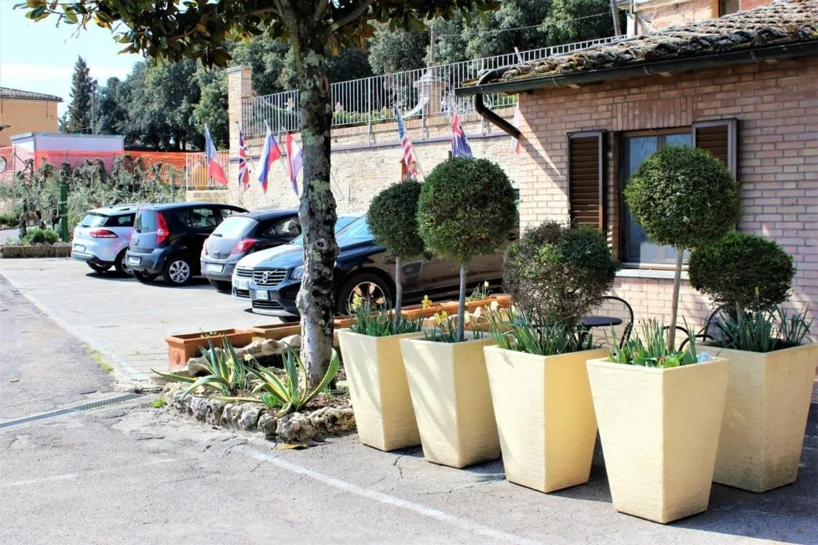 Hotel Porta Romana di Luce Hotels