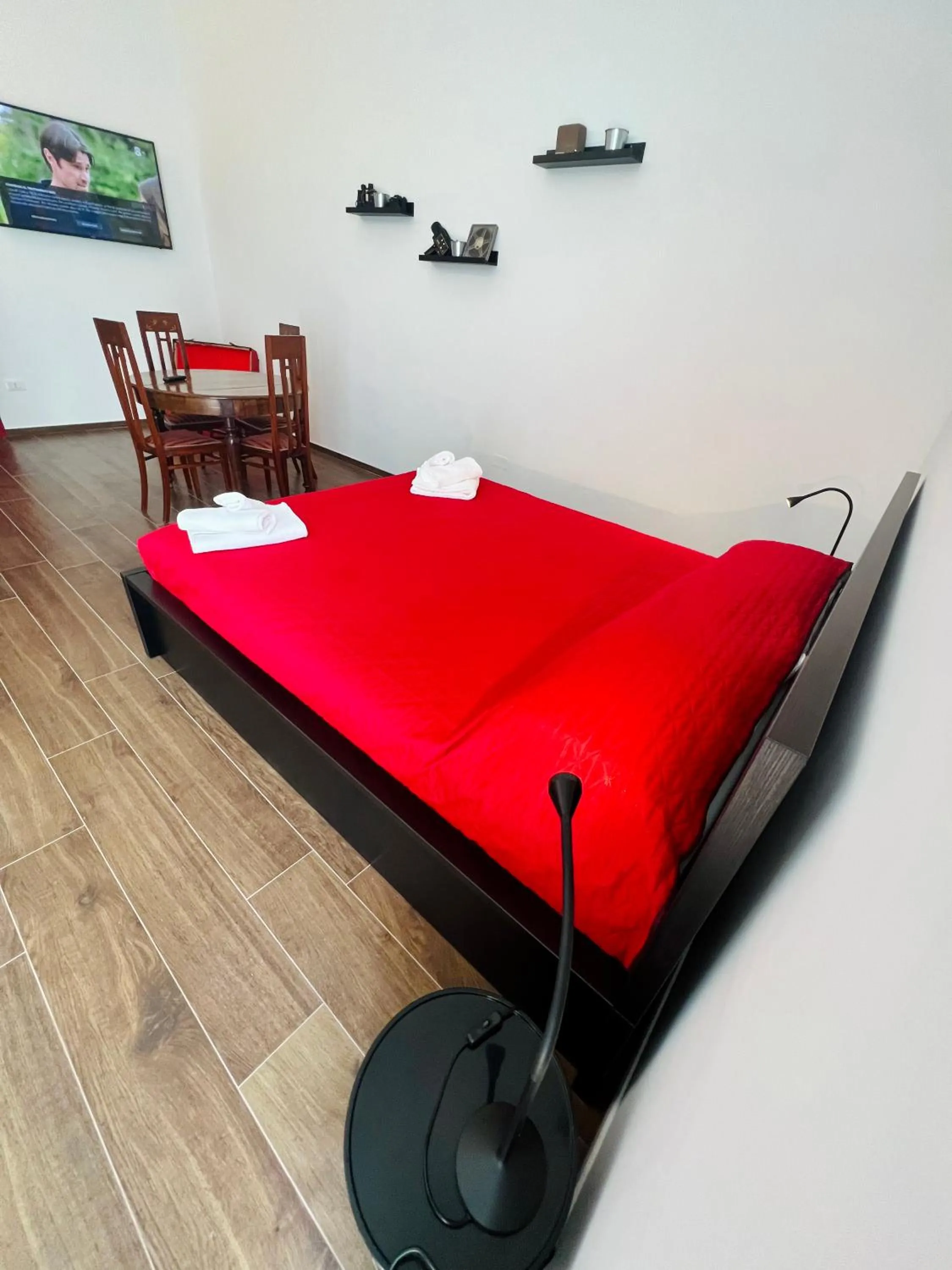 Bedroom, Bed in B&B letterario Palazzo Pistocchi