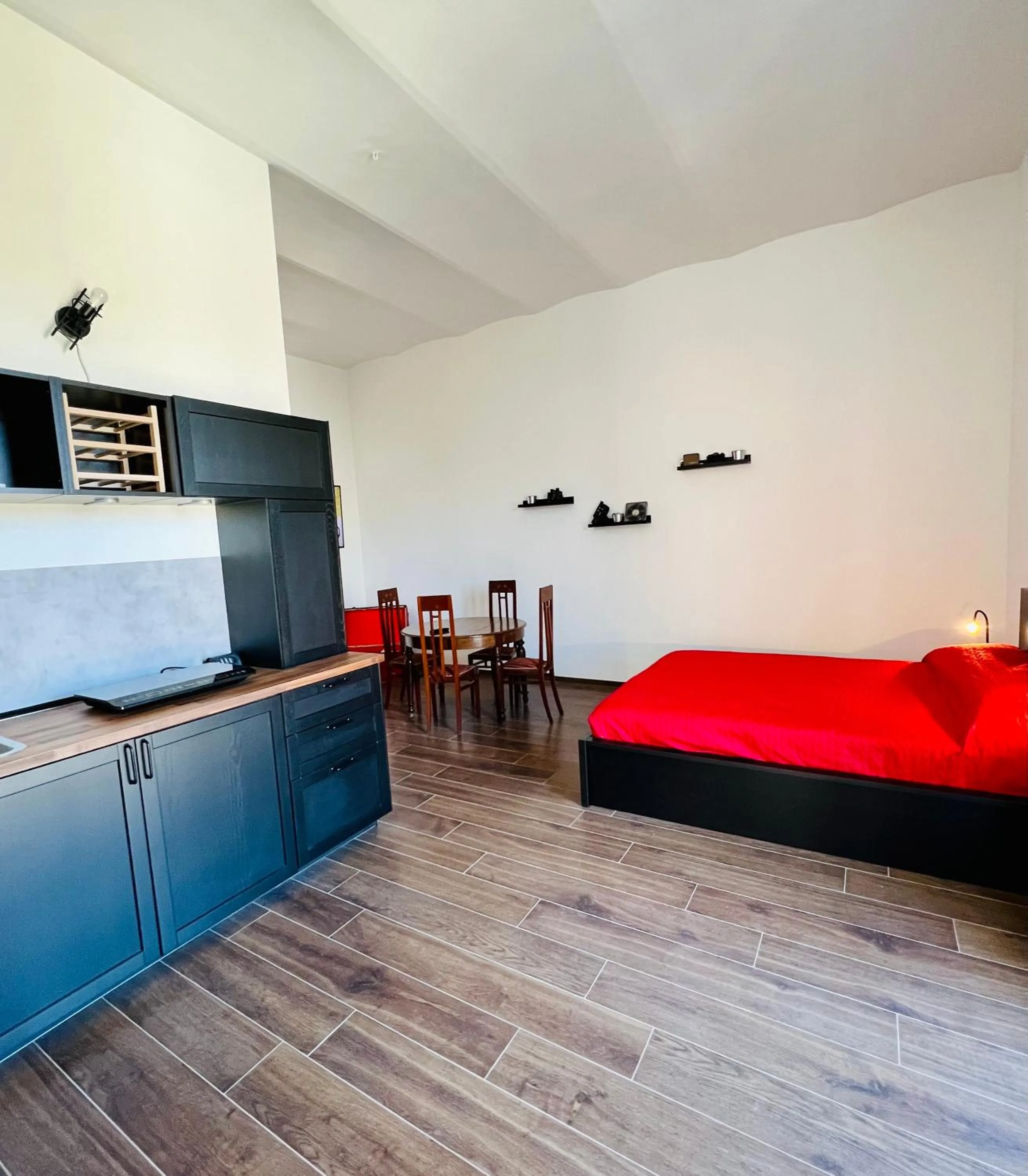 Photo of the whole room, Bed in B&B letterario Palazzo Pistocchi