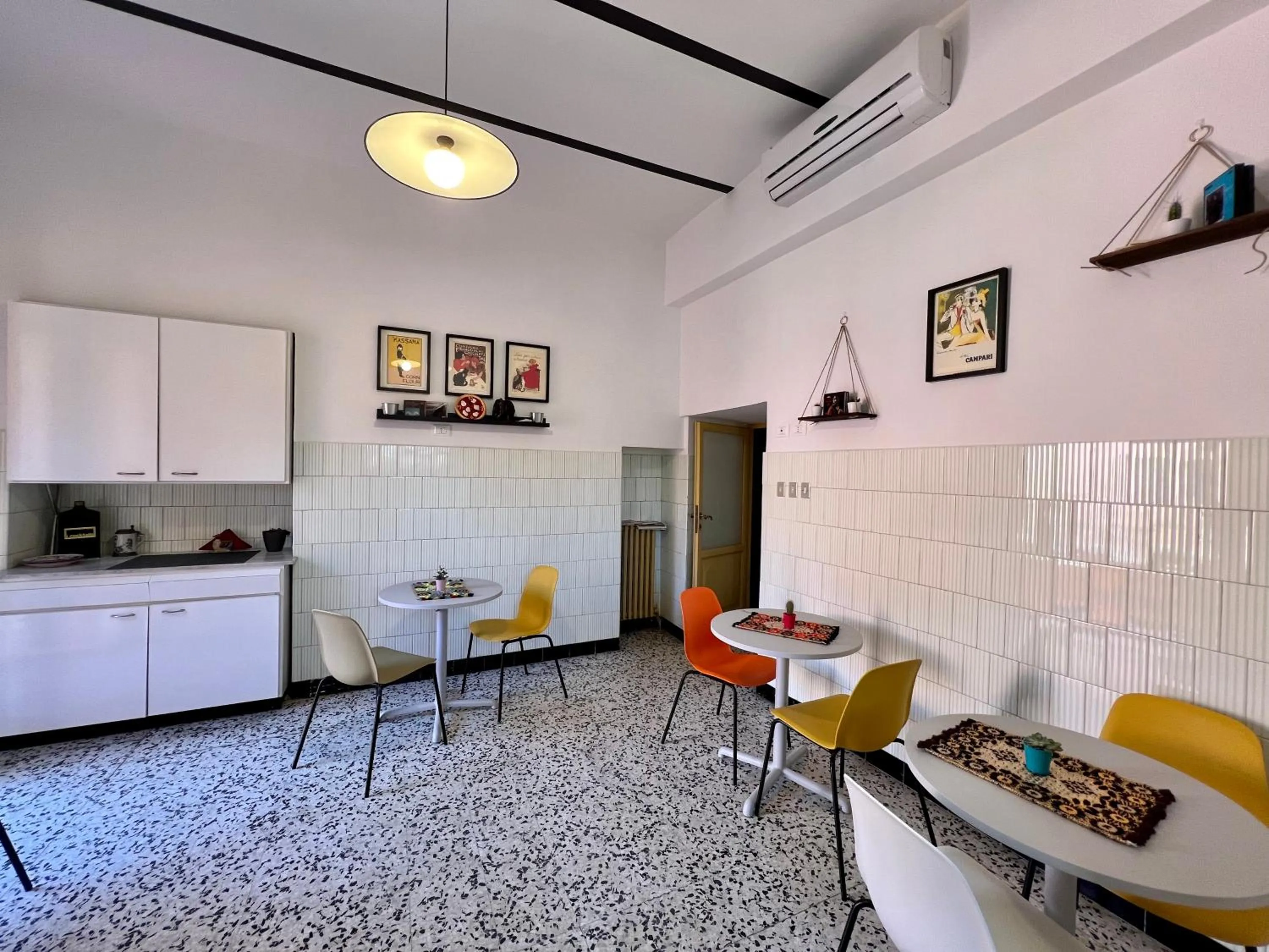 Communal kitchen in B&B letterario Palazzo Pistocchi