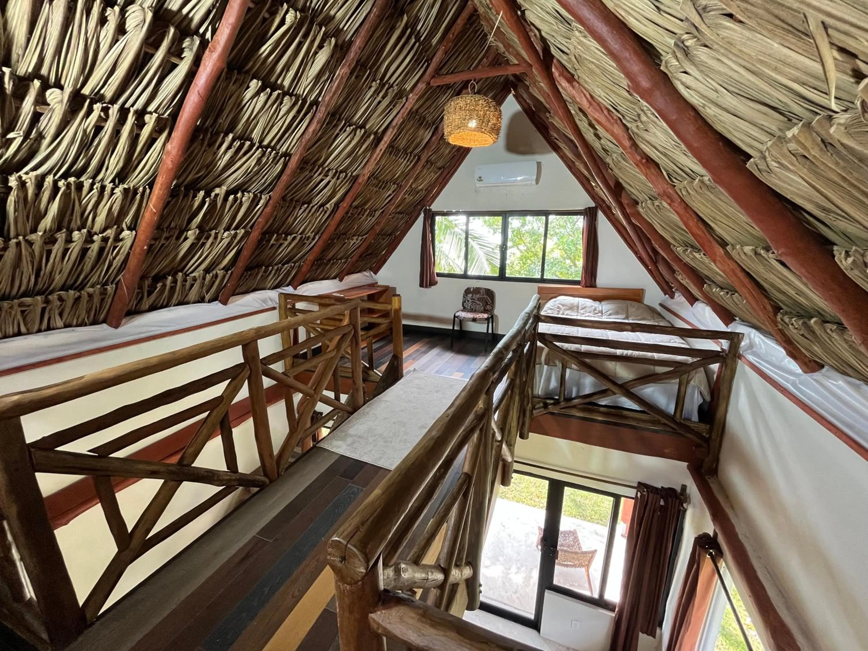 Embajada Universal By La Eufemia Group