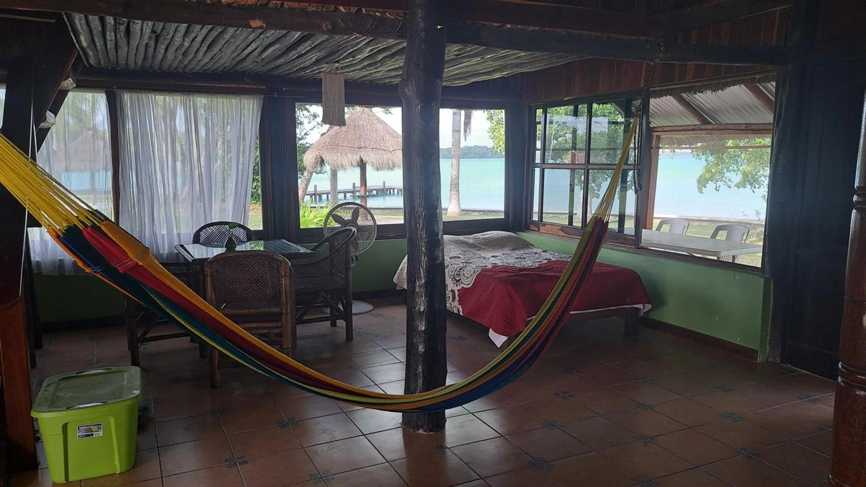 Embajada Universal By La Eufemia Group