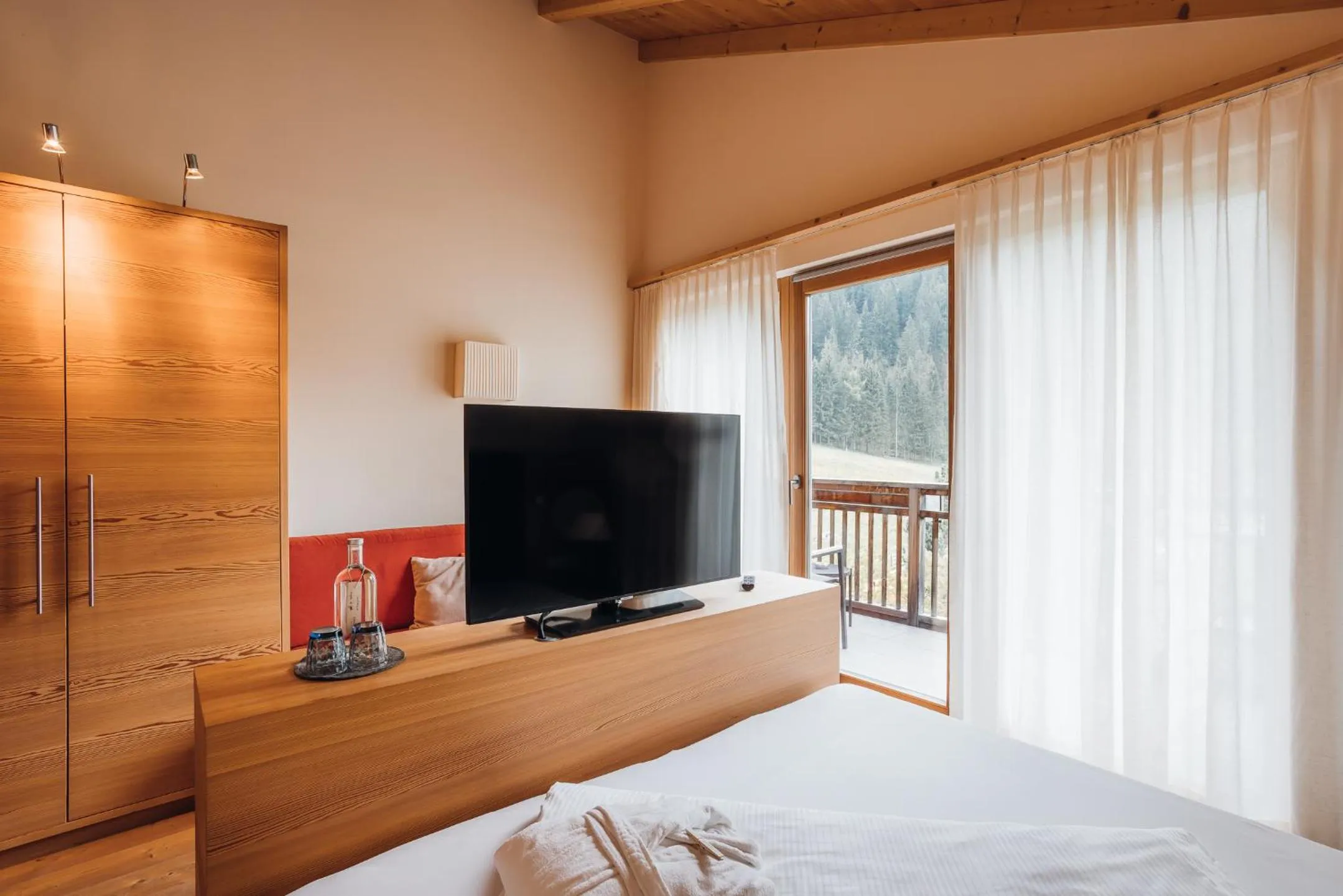 TV and multimedia, Bed in Guesthouse St Nikolaus