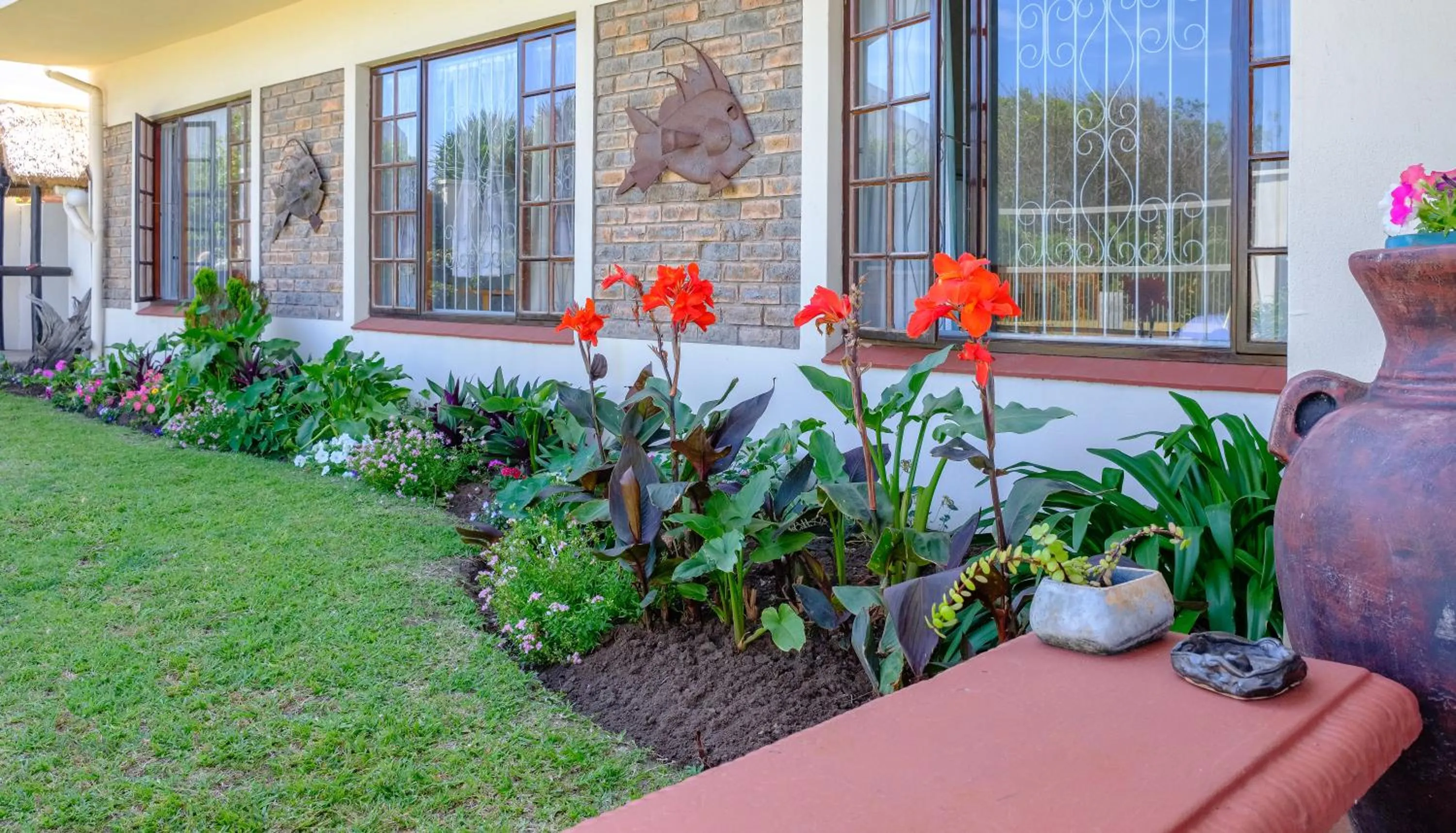 Garden in Crowned Crane