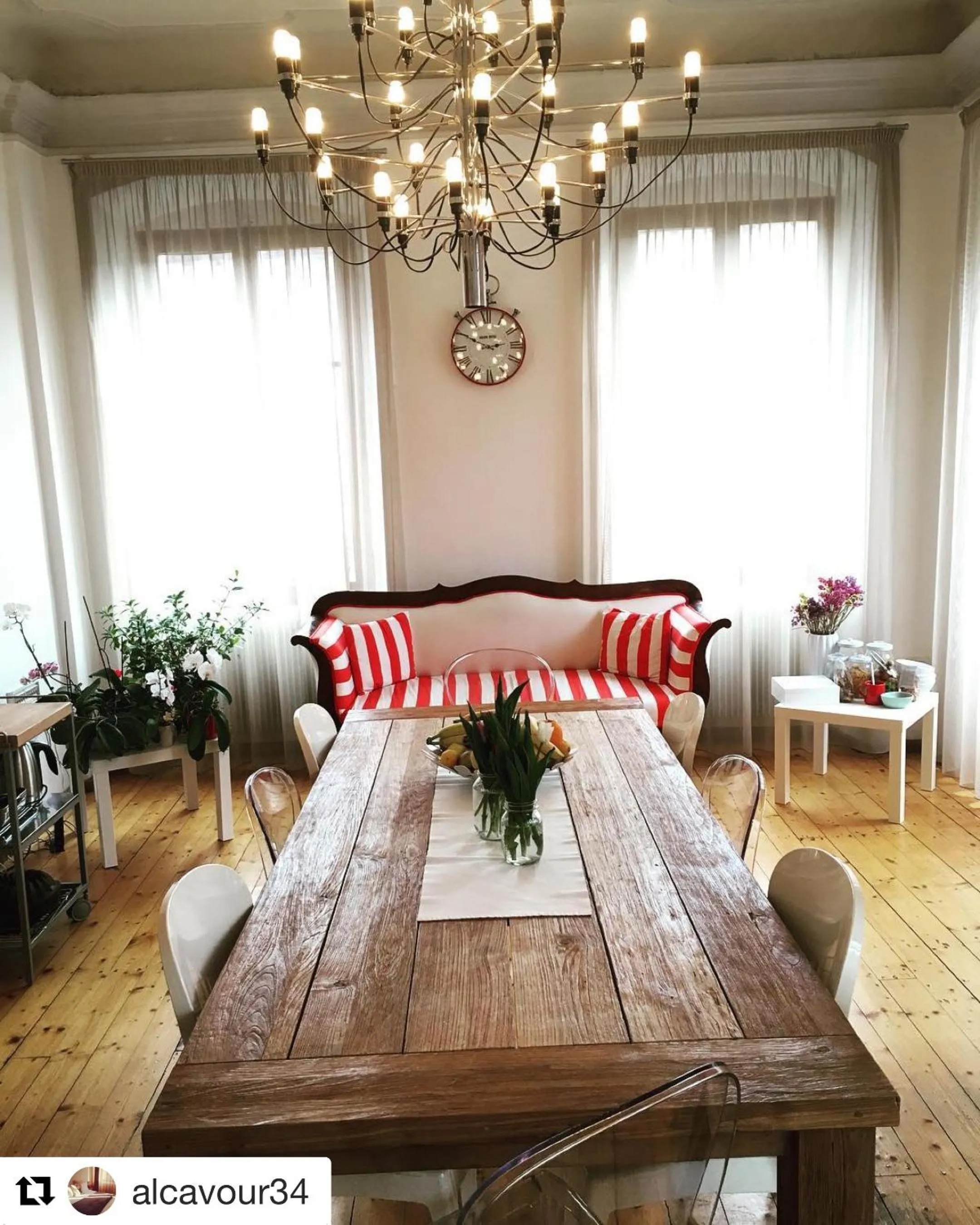 Decorative detail, Bed in Al Cavour 34