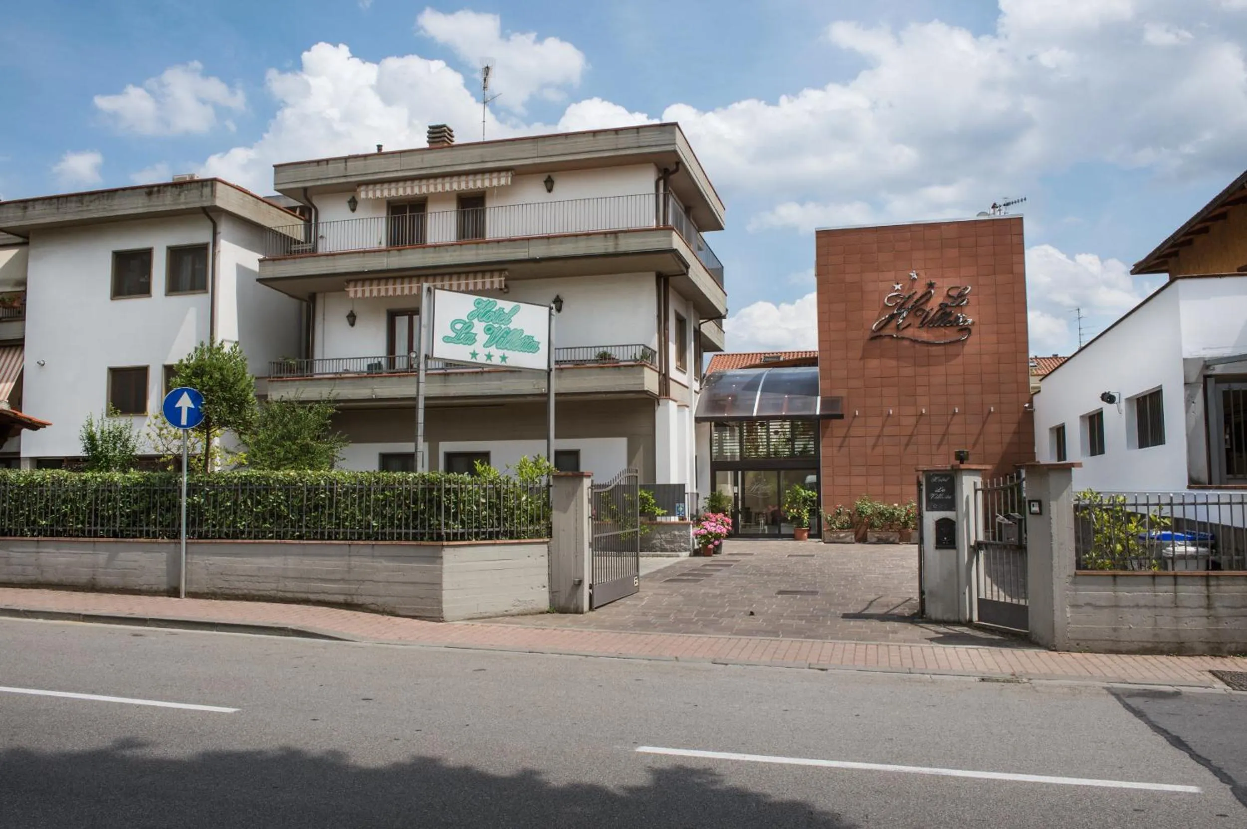 Facade/entrance in Hotel La Villetta