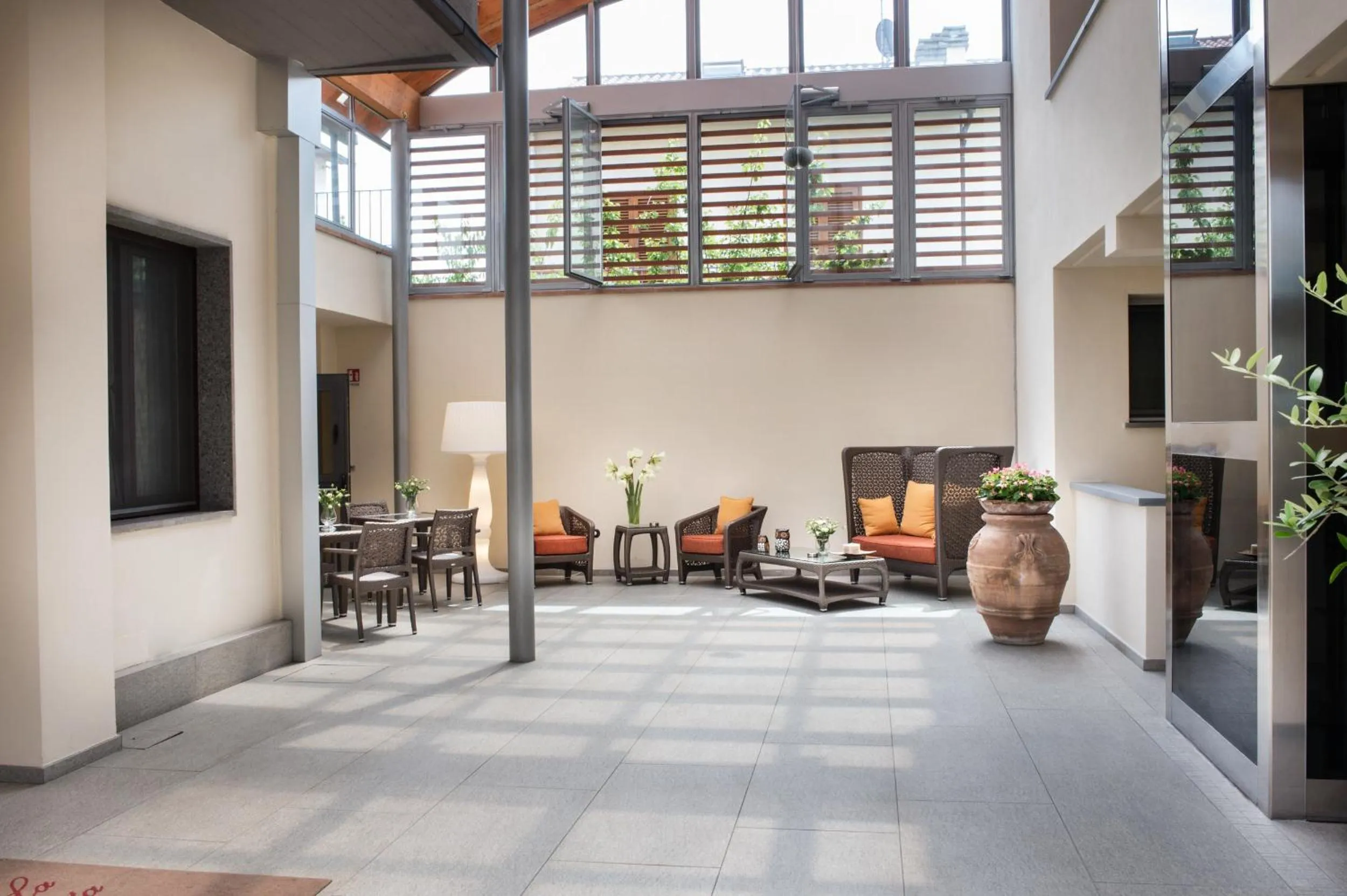 Patio in Hotel La Villetta